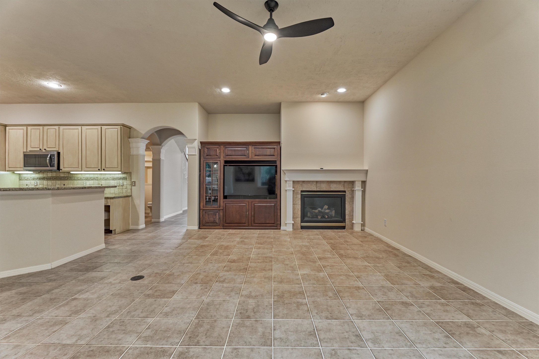 6615 Haughton Drive Property Photo 23