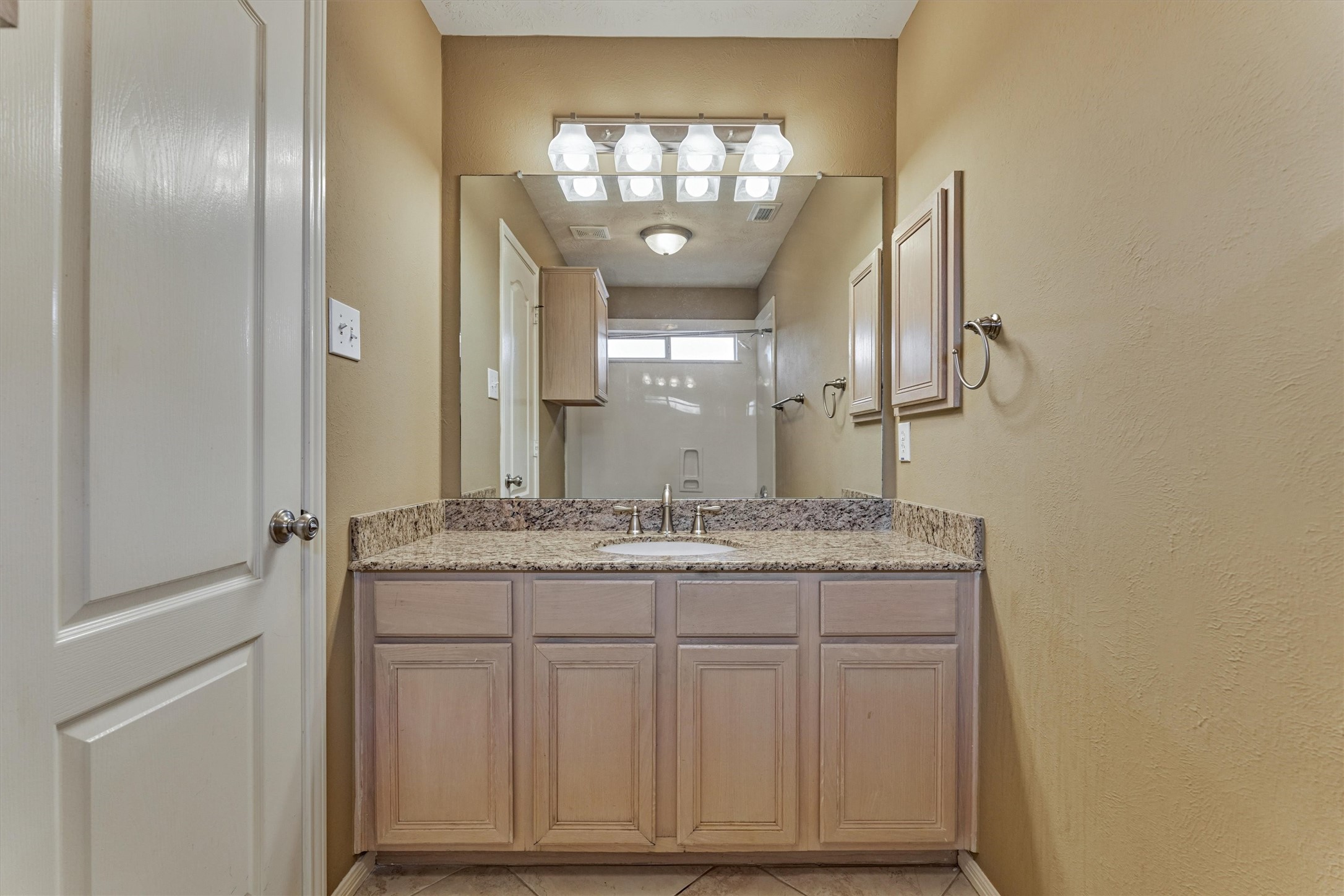 6615 Haughton Drive Property Photo 39