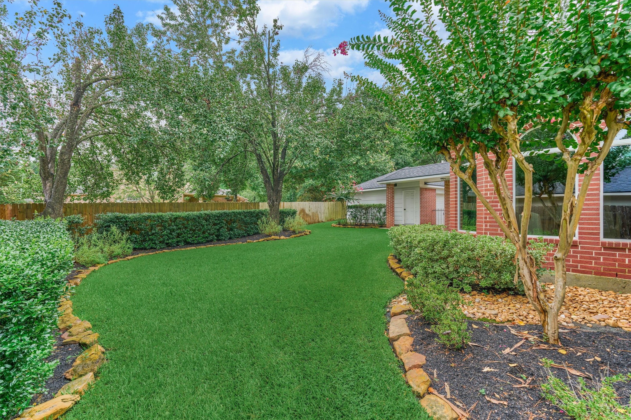 6615 Haughton Drive Property Photo 44