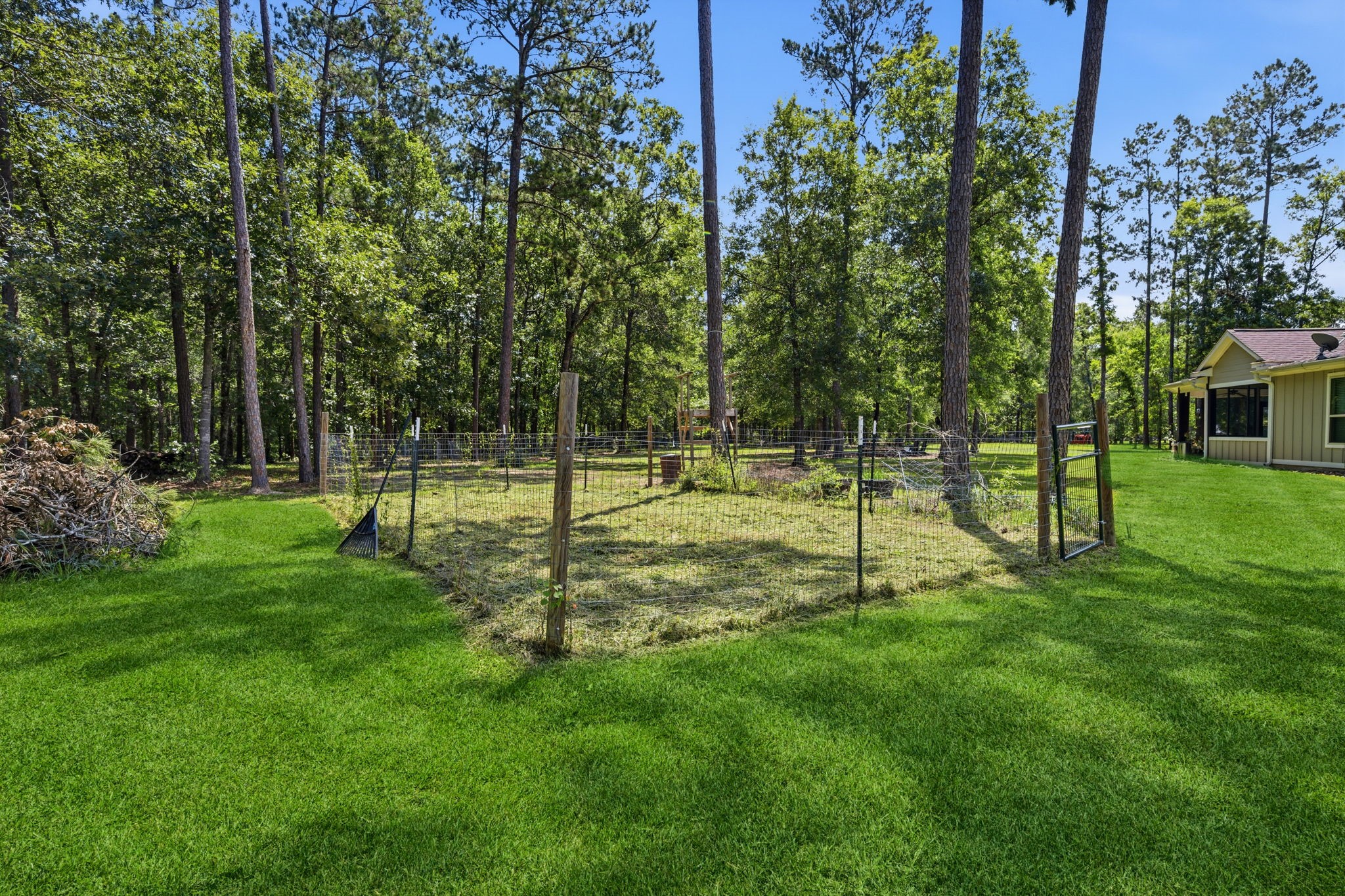 209 County Road 6324 Property Photo 42