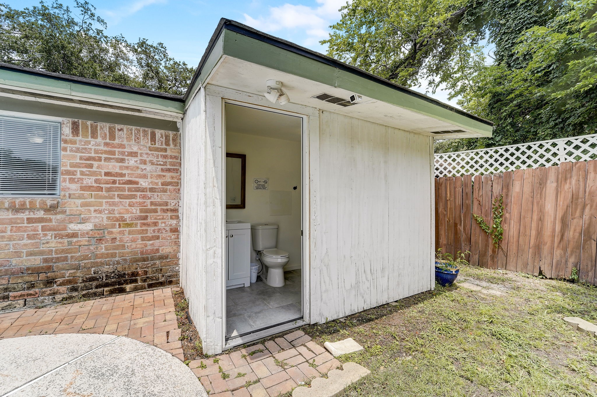 8851 Alcott Property Photo 29