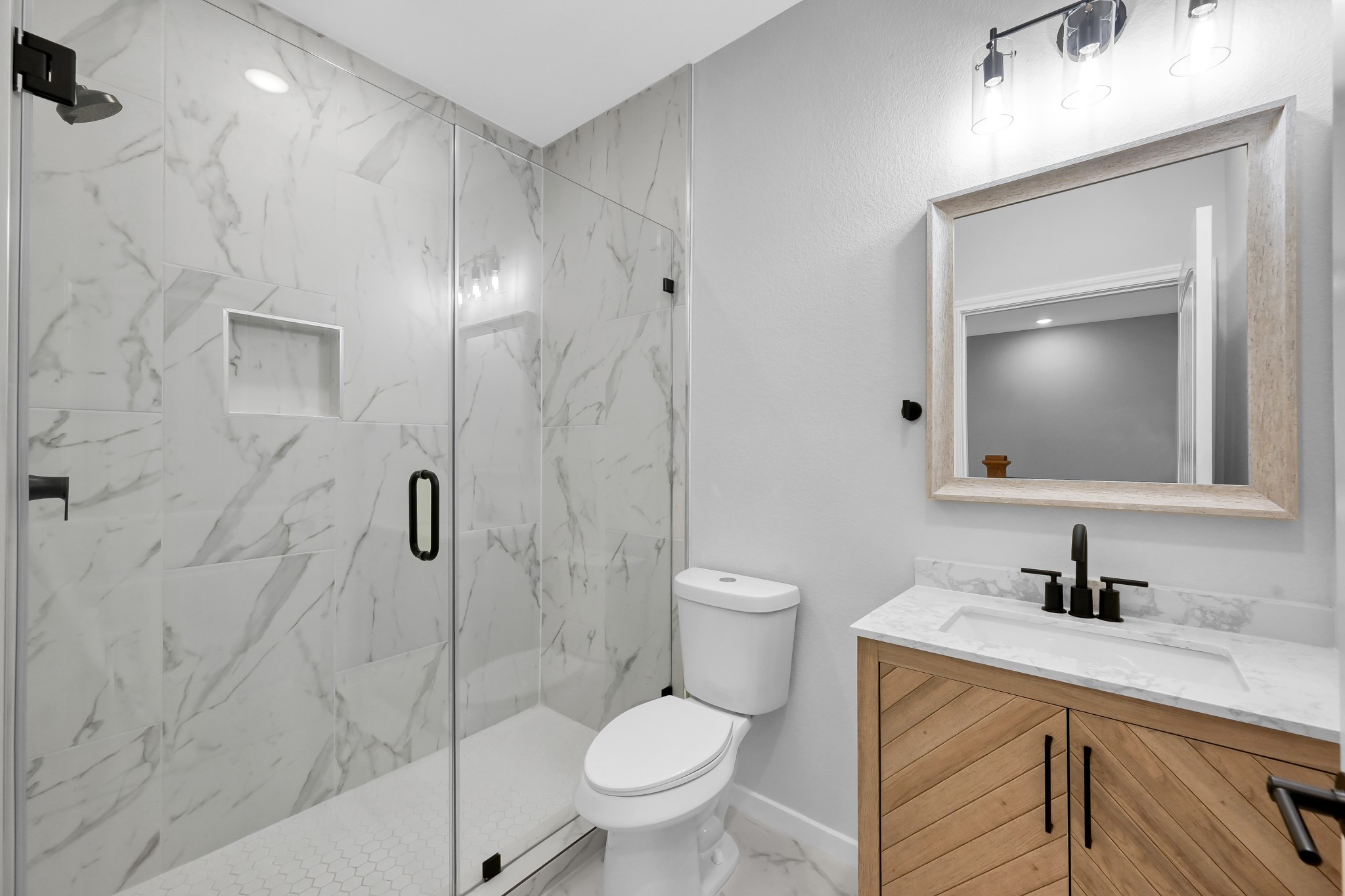 14833 Spica Court Property Photo 3