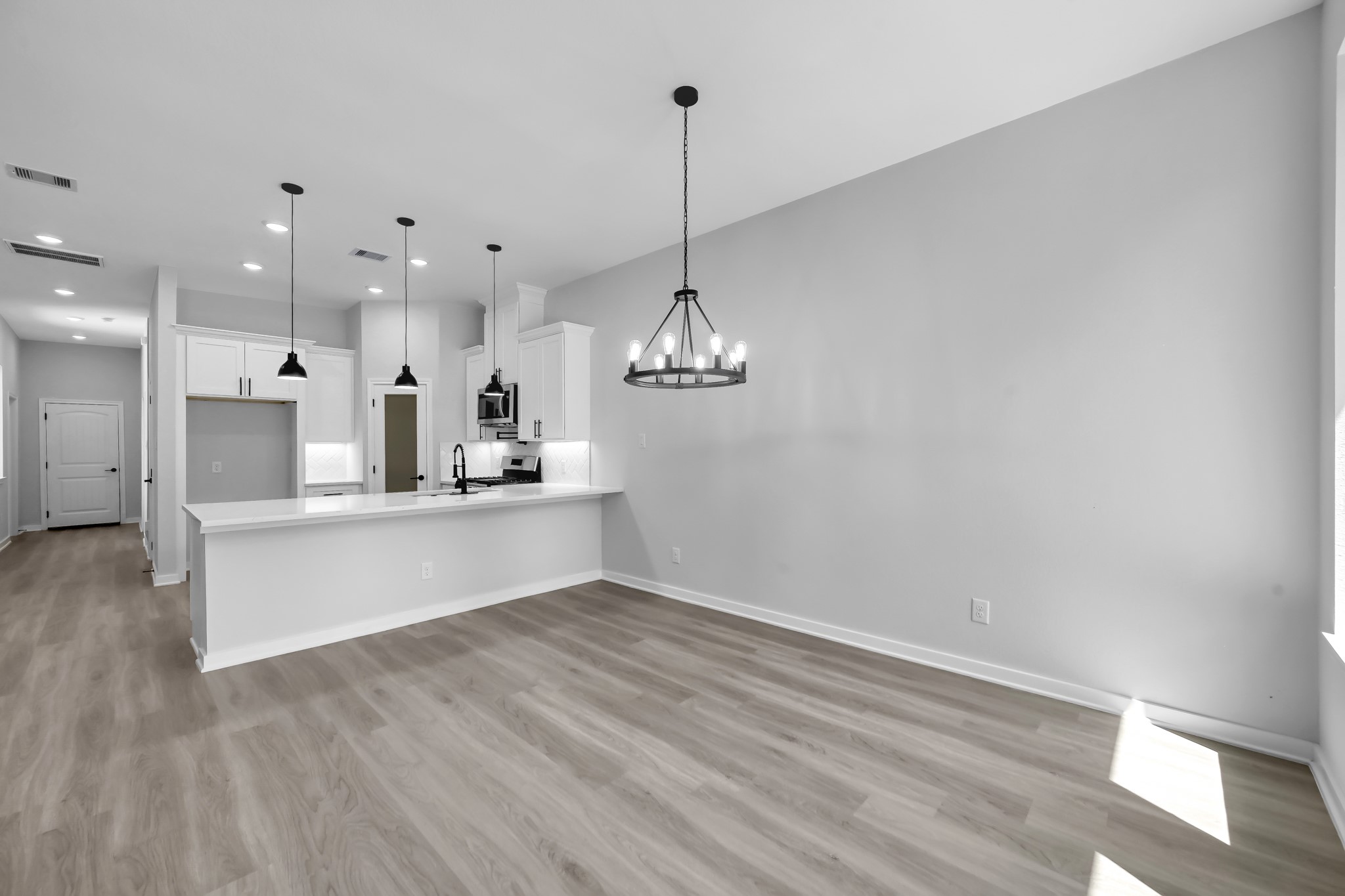 14833 Spica Court Property Photo 16
