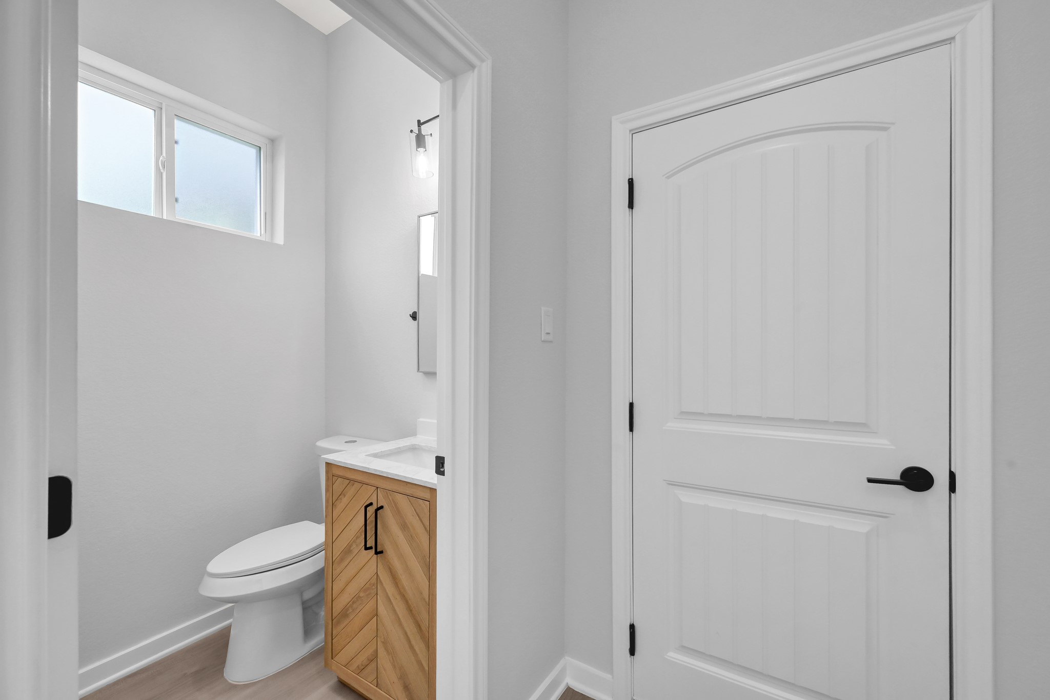 14833 Spica Court Property Photo 32