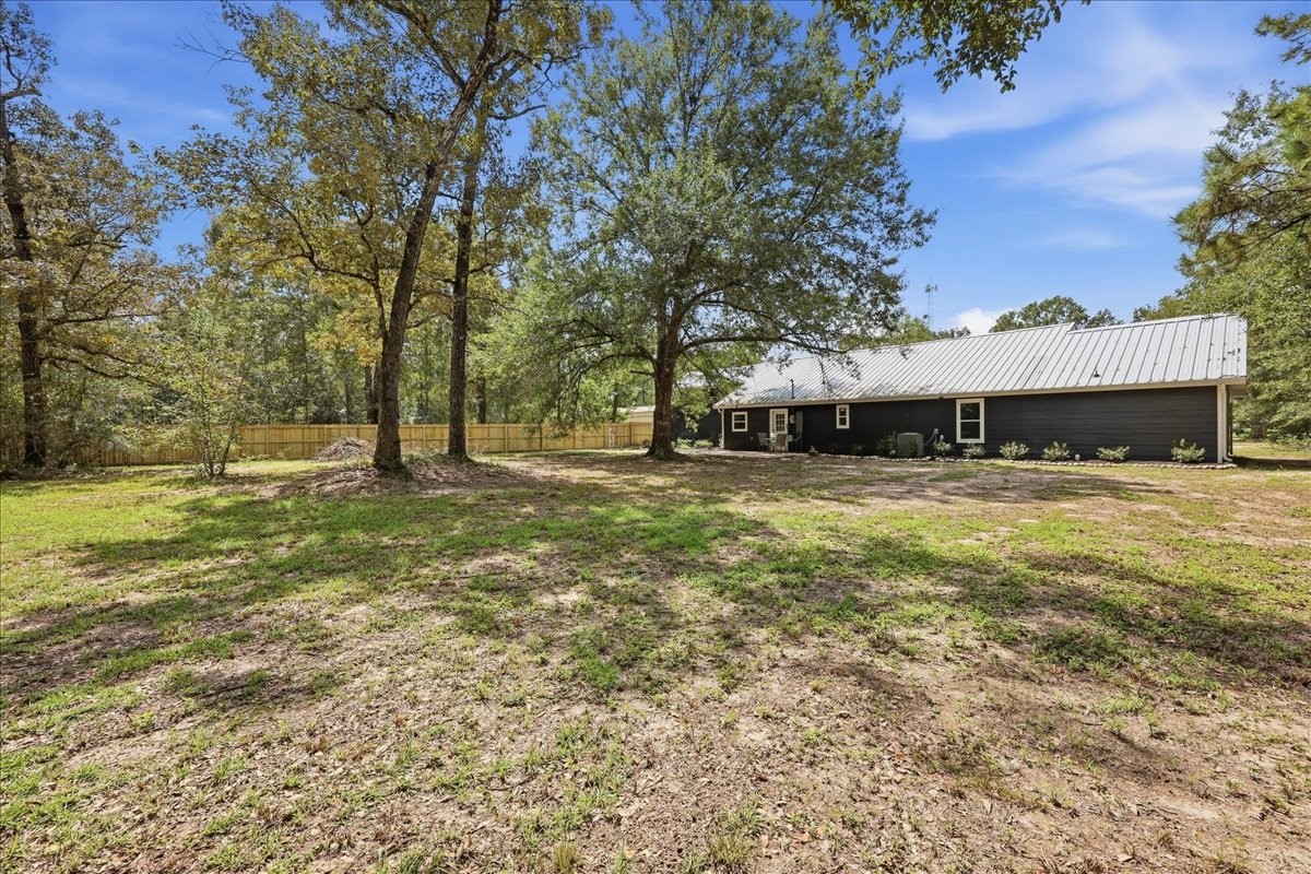 232 County Road 4182 Property Photo 28