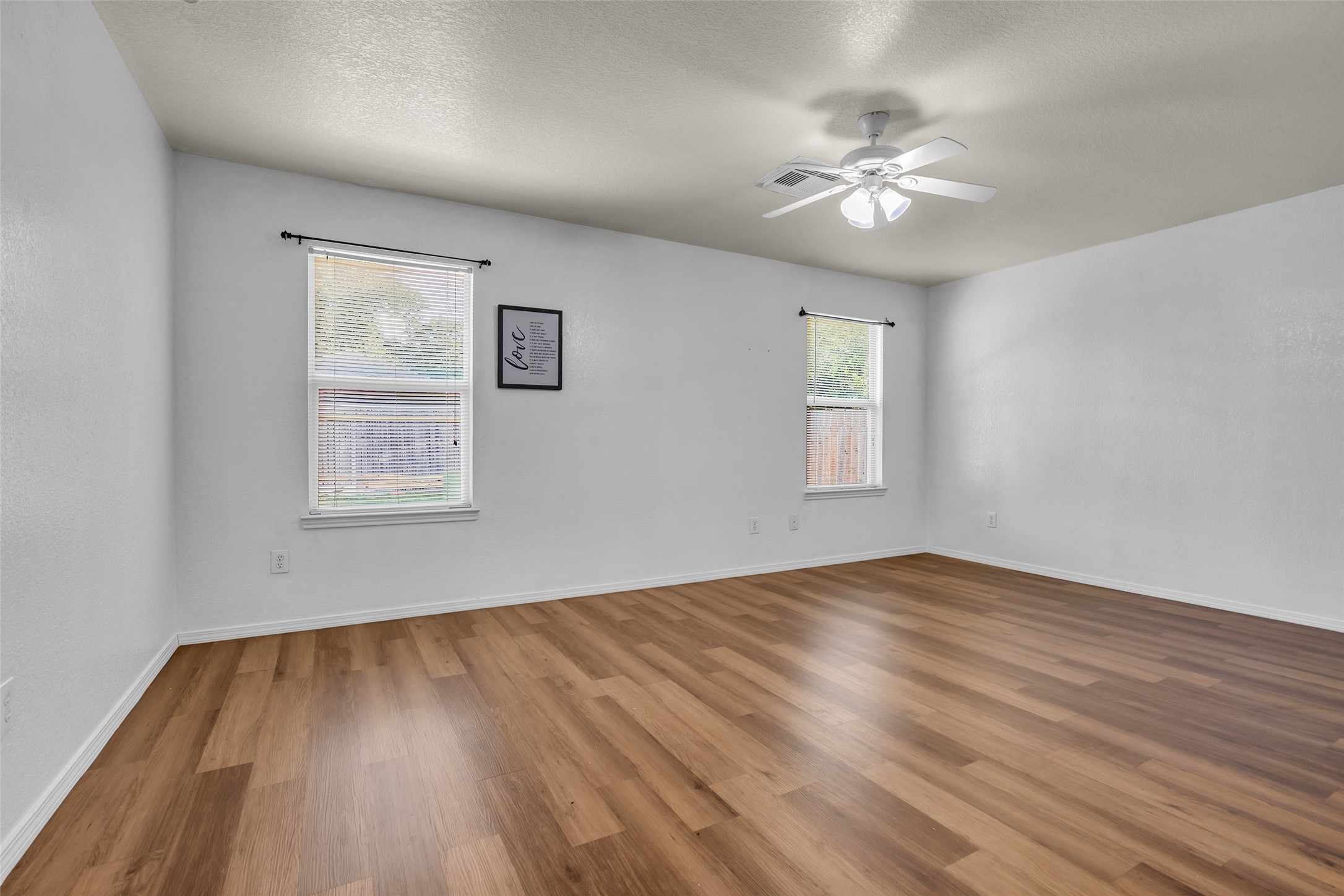 5006 Fox Mill Lane Property Photo 15