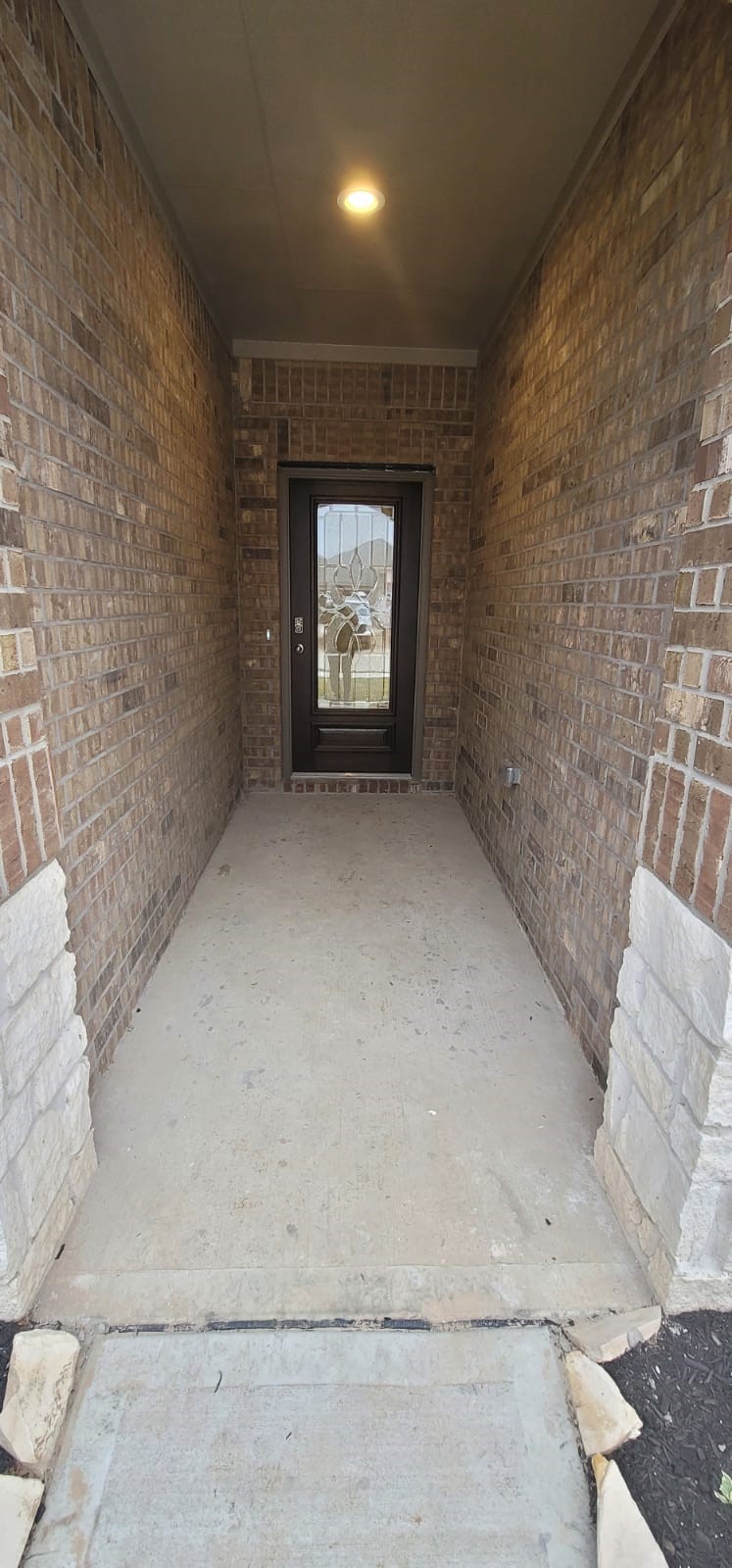 1514 Maple Ridge Drive Property Photo 4