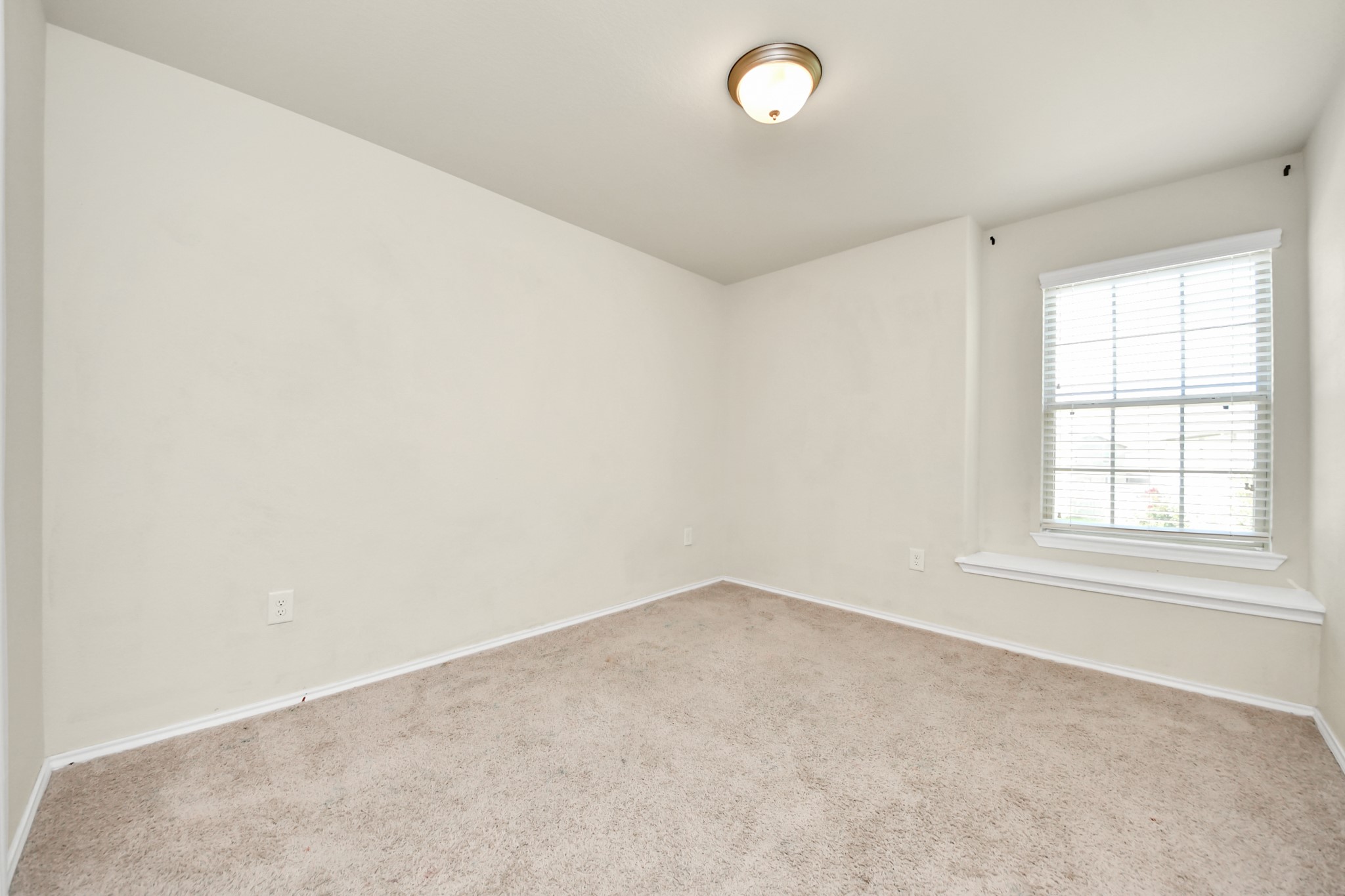 15802 Sunny Stone Drive Corners Property Photo 6