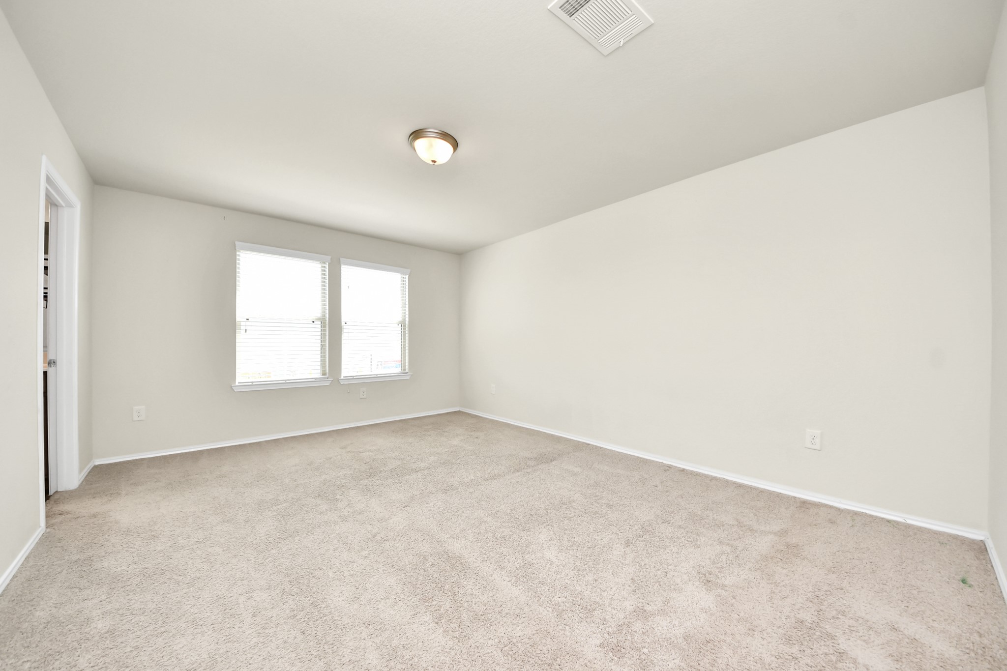 15802 Sunny Stone Drive Corners Property Photo 8