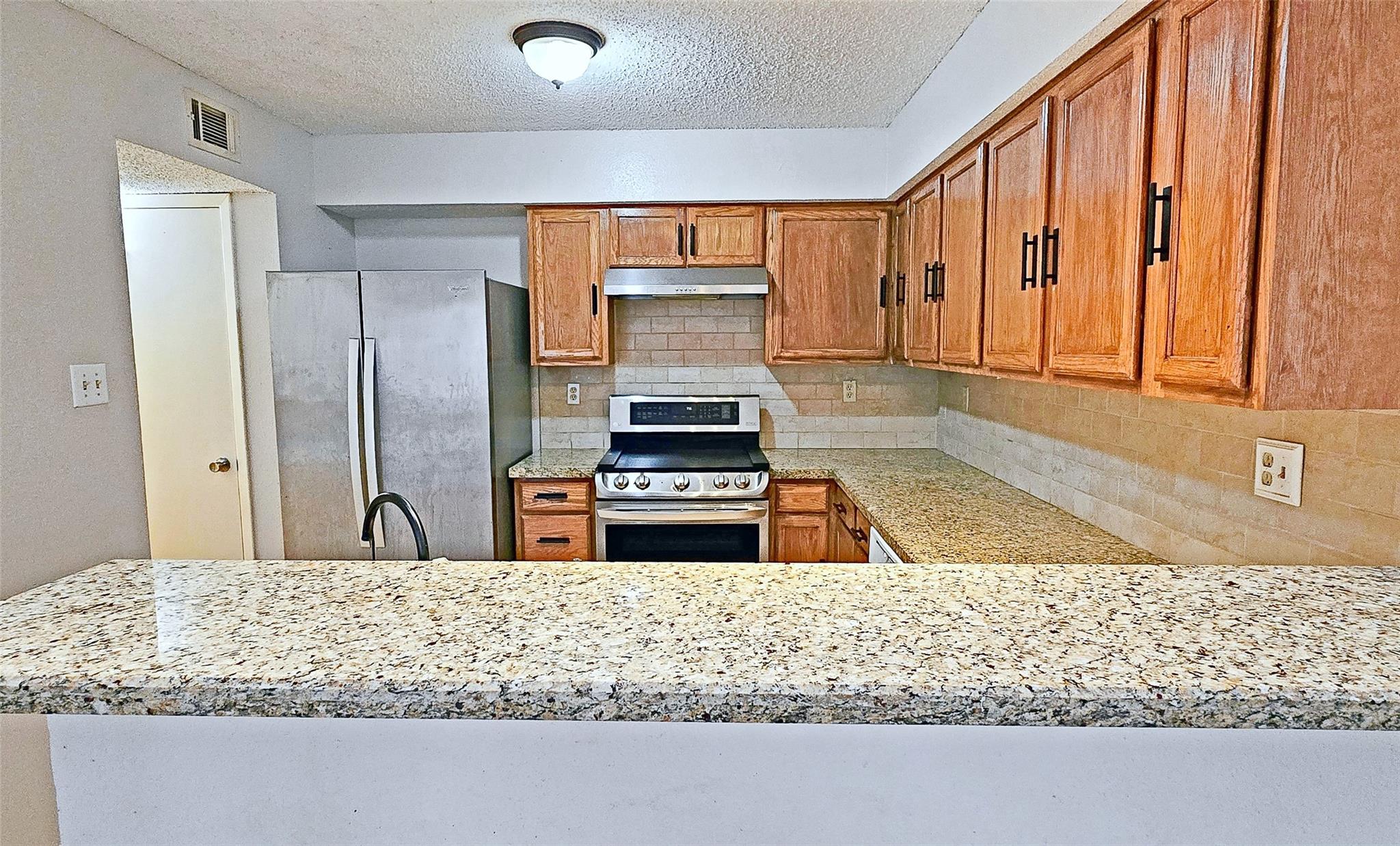 12212 Coppertree Lane # 122, Houston Tx 77035 Property Photo 5