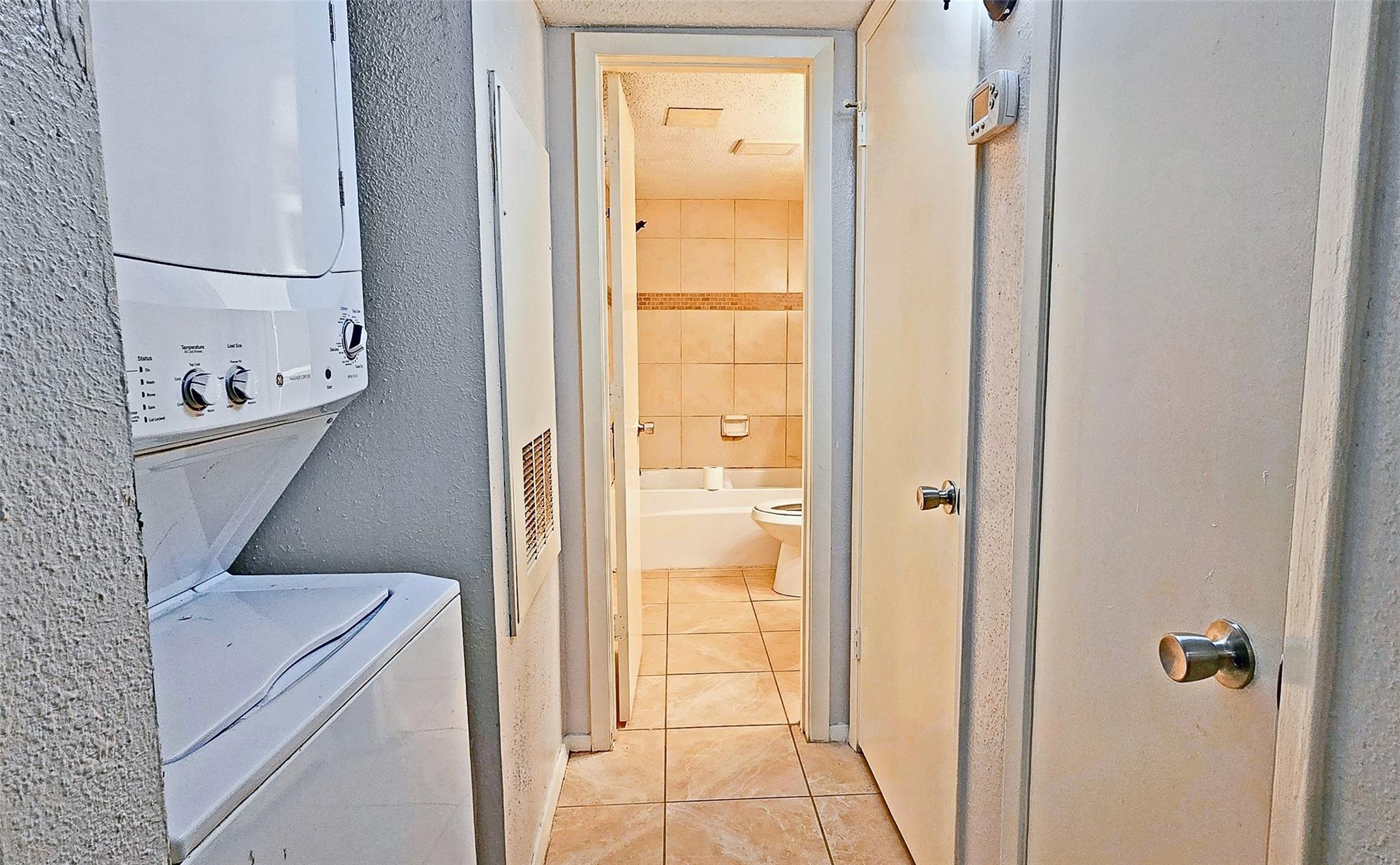 12212 Coppertree Lane # 122, Houston Tx 77035 Property Photo 7