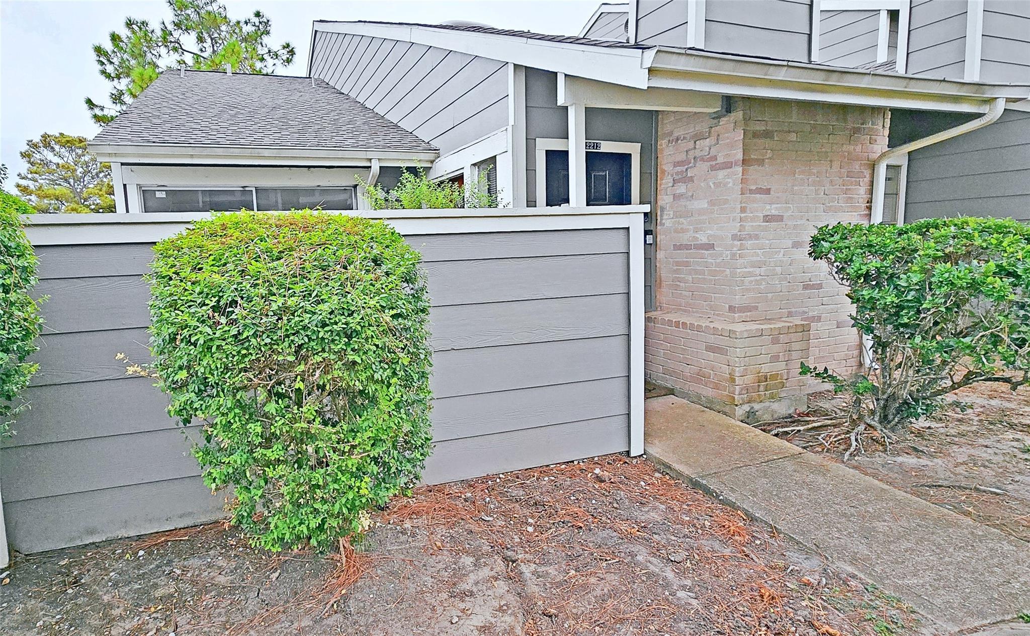 12212 Coppertree Lane # 122, Houston Tx 77035 Property Photo 14