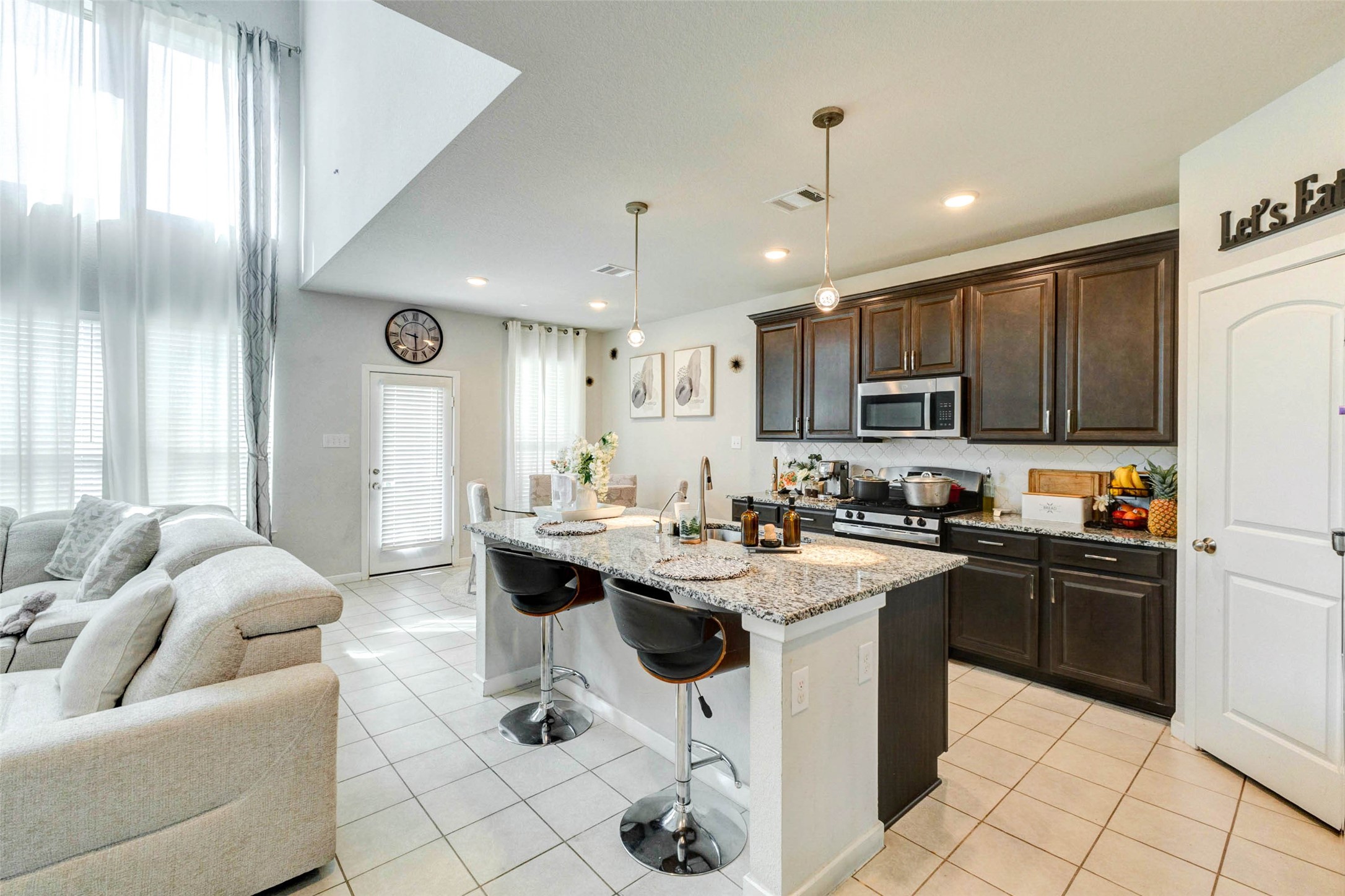 27985 Seger Bend Trail Property Photo 5