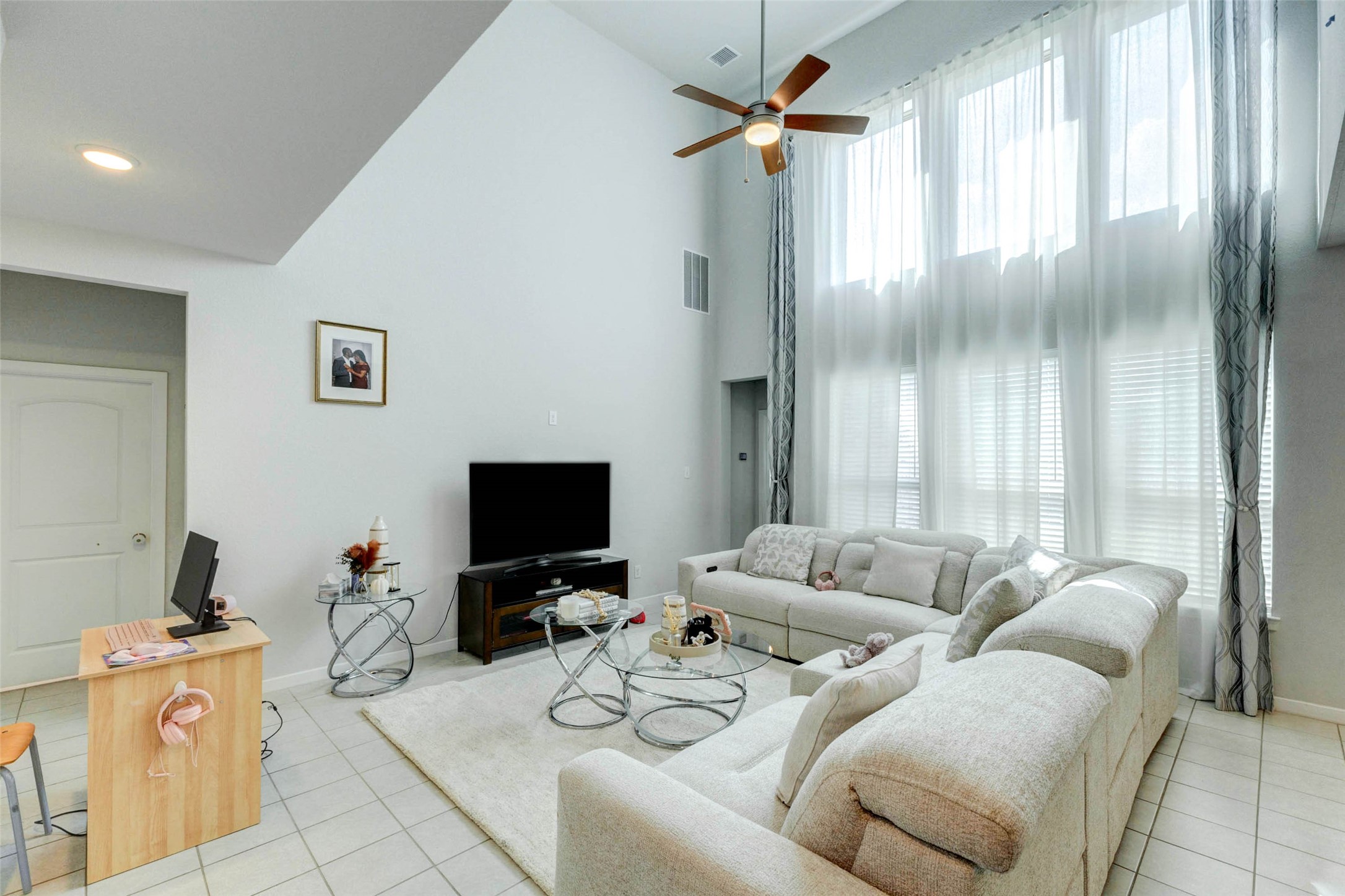 27985 Seger Bend Trail Property Photo 8