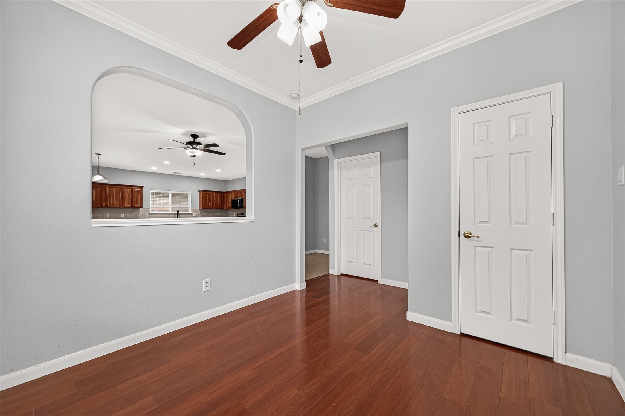 3223 Legends Creek Drive Property Photo 10