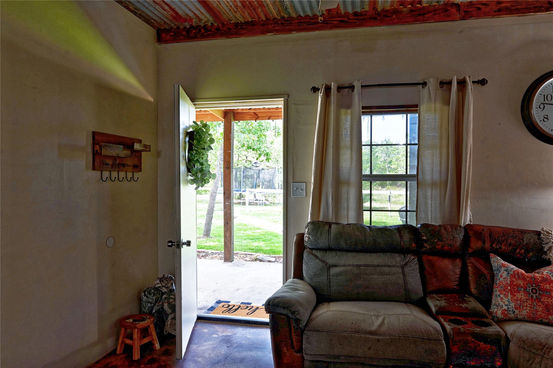 2203 Dead End Lane Property Photo 16