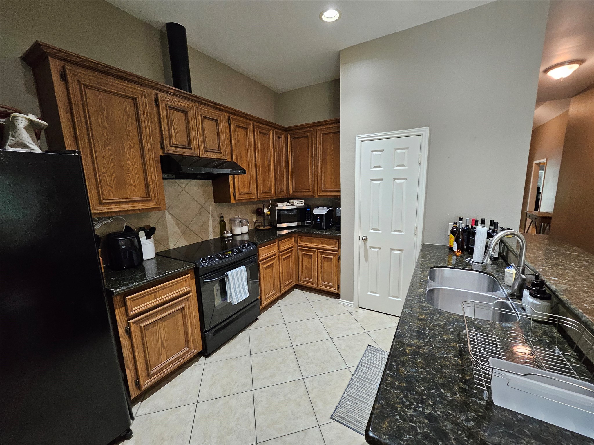 6002 Fulton Meadows Lane Property Photo 4