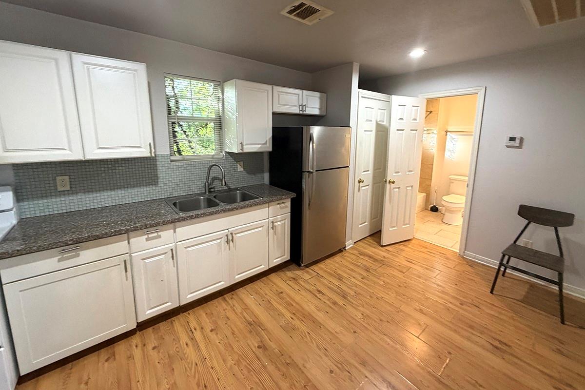 2616 Rosedale Street Property Photo 10