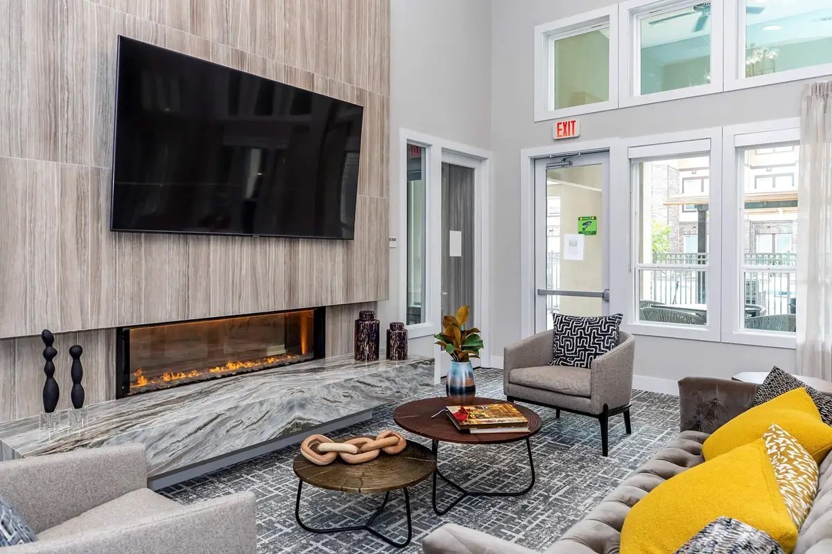 540 Richcrest Dr Property Photo 14