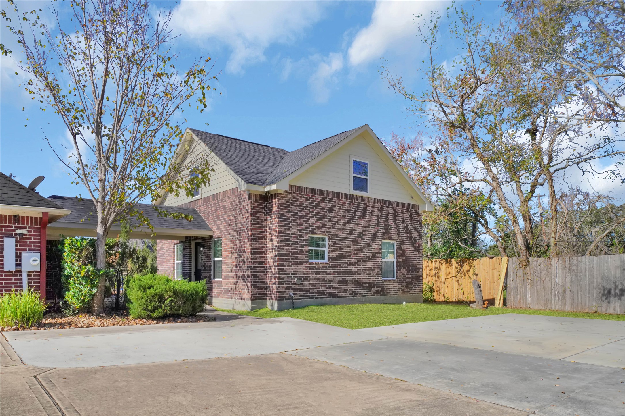 2202 Koster Road Property Photo 1