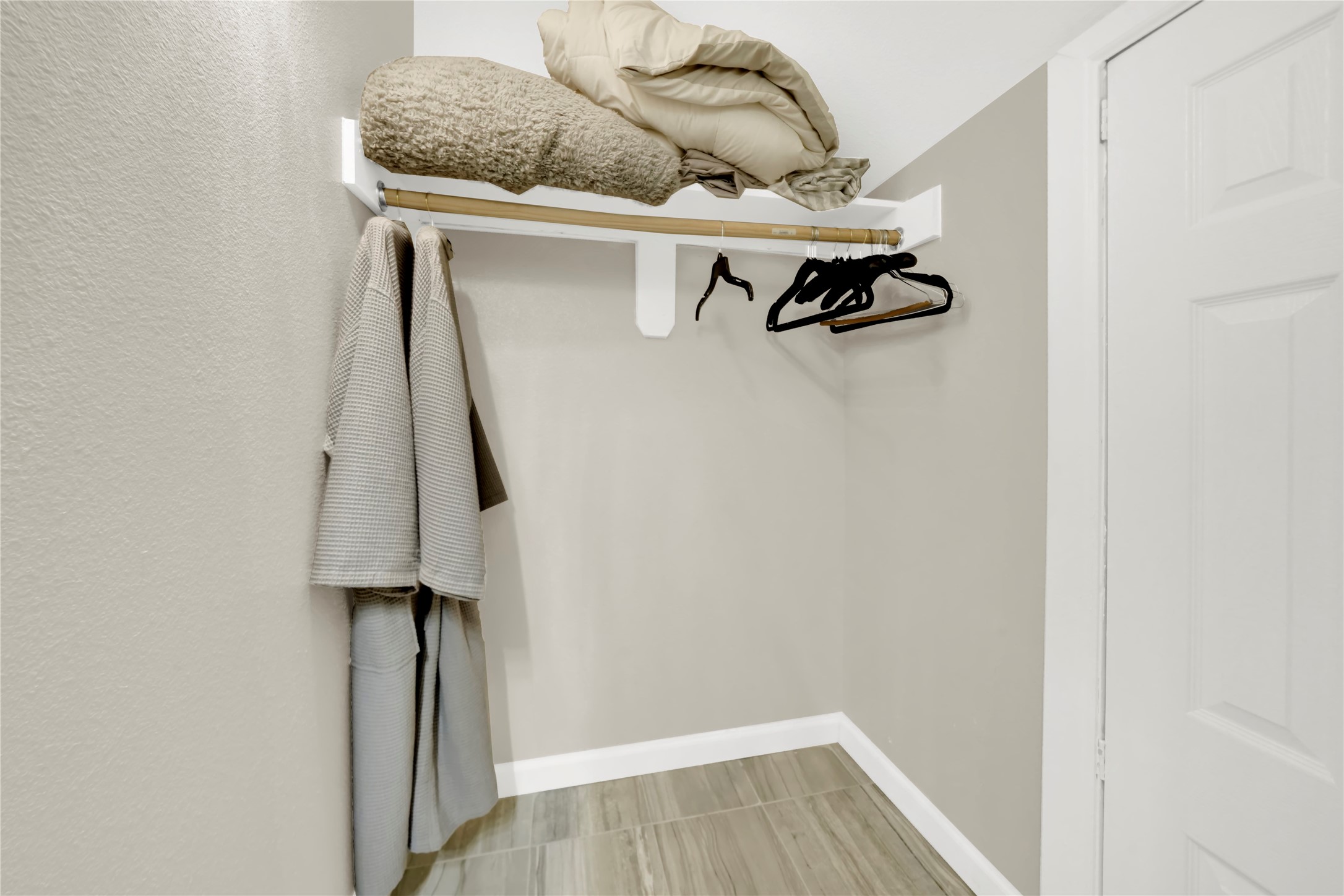 2202 Koster Road Property Photo 12