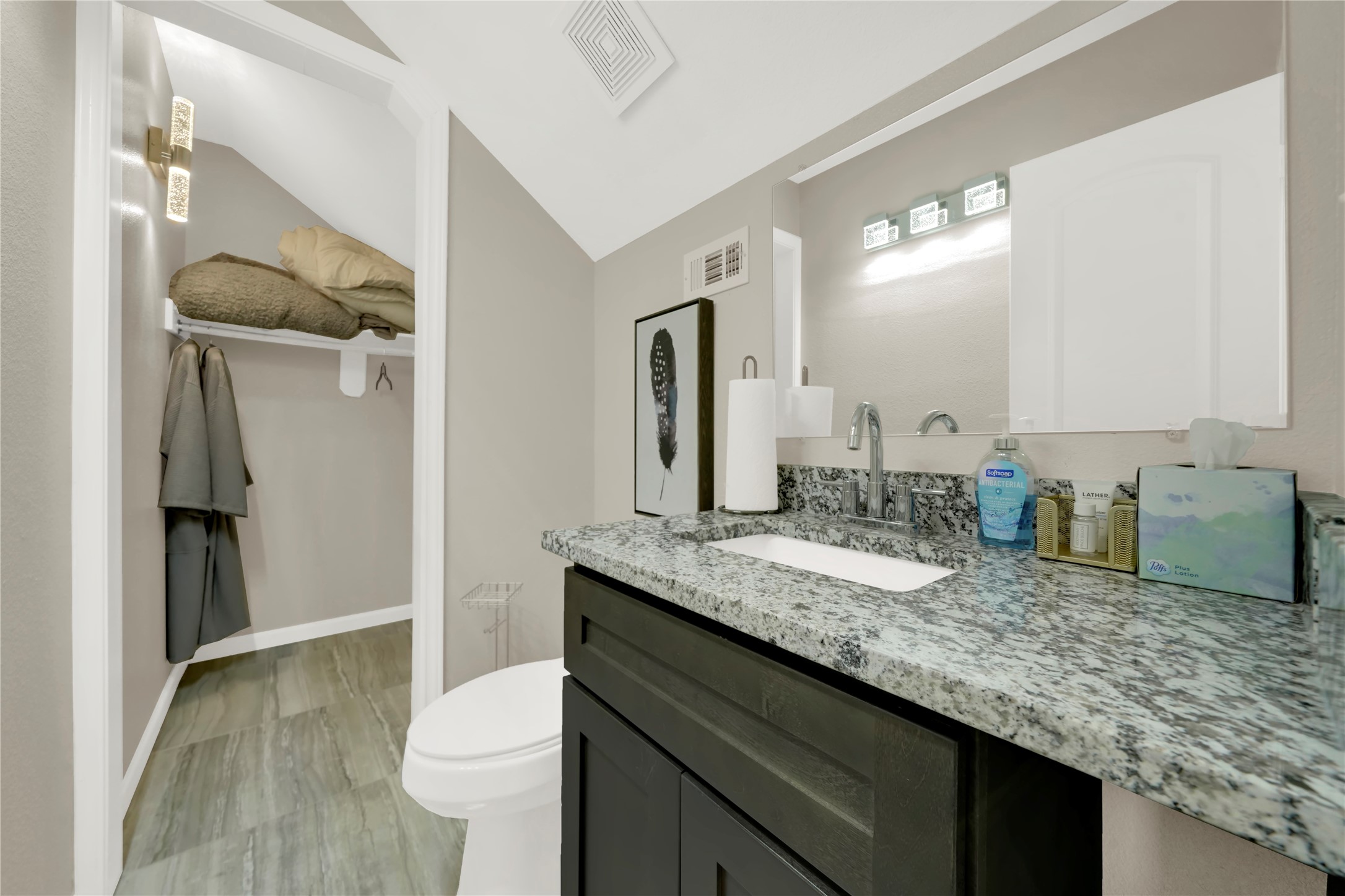 2202 Koster Road Property Photo 13