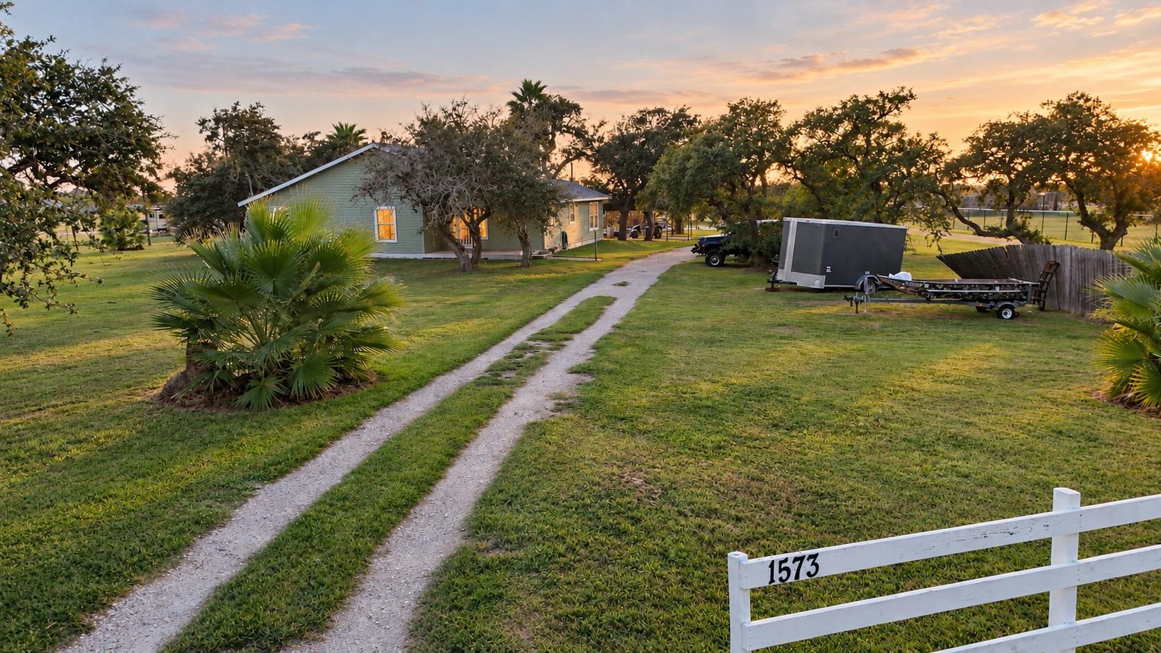 1573 Fm 1781 Property Photo 2
