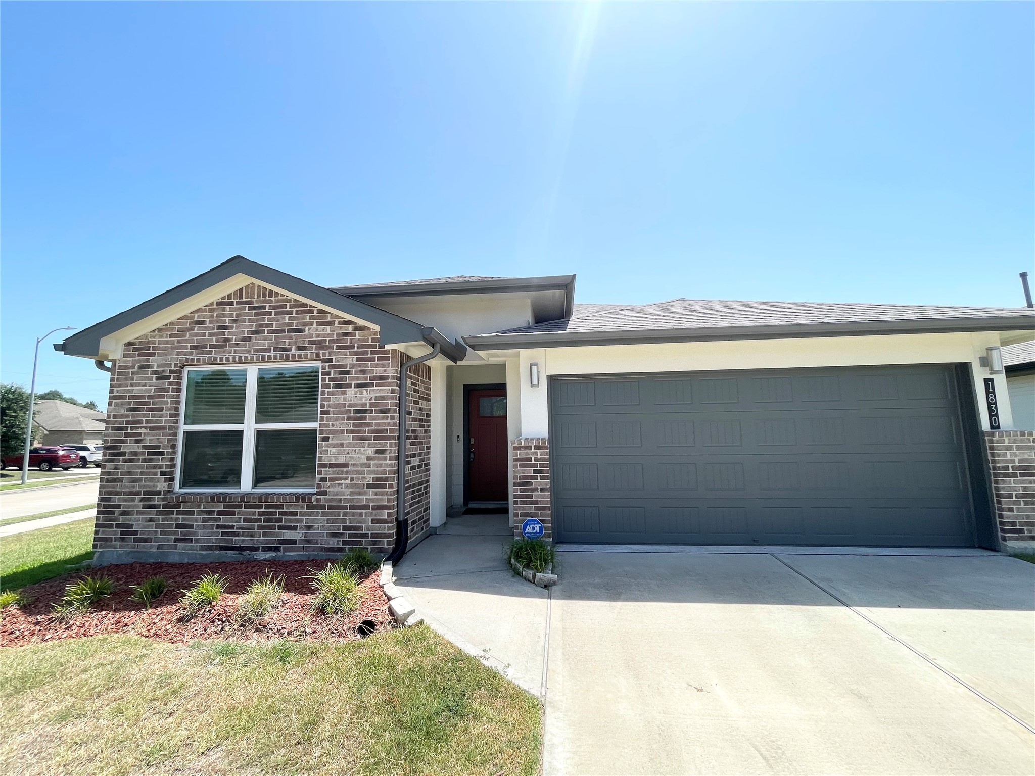 1830 Plantation Place Property Photo 1