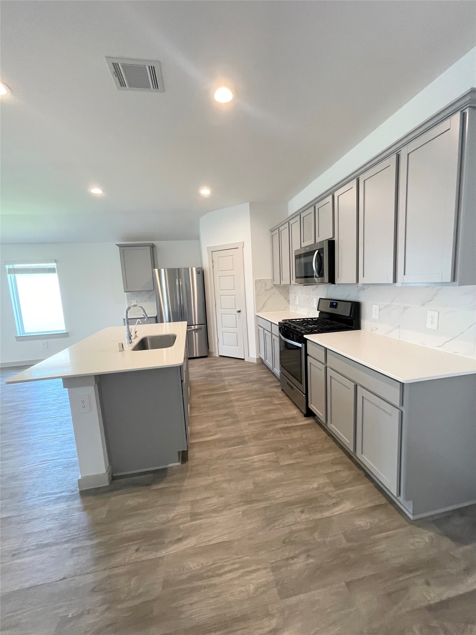 1830 Plantation Place Property Photo 5