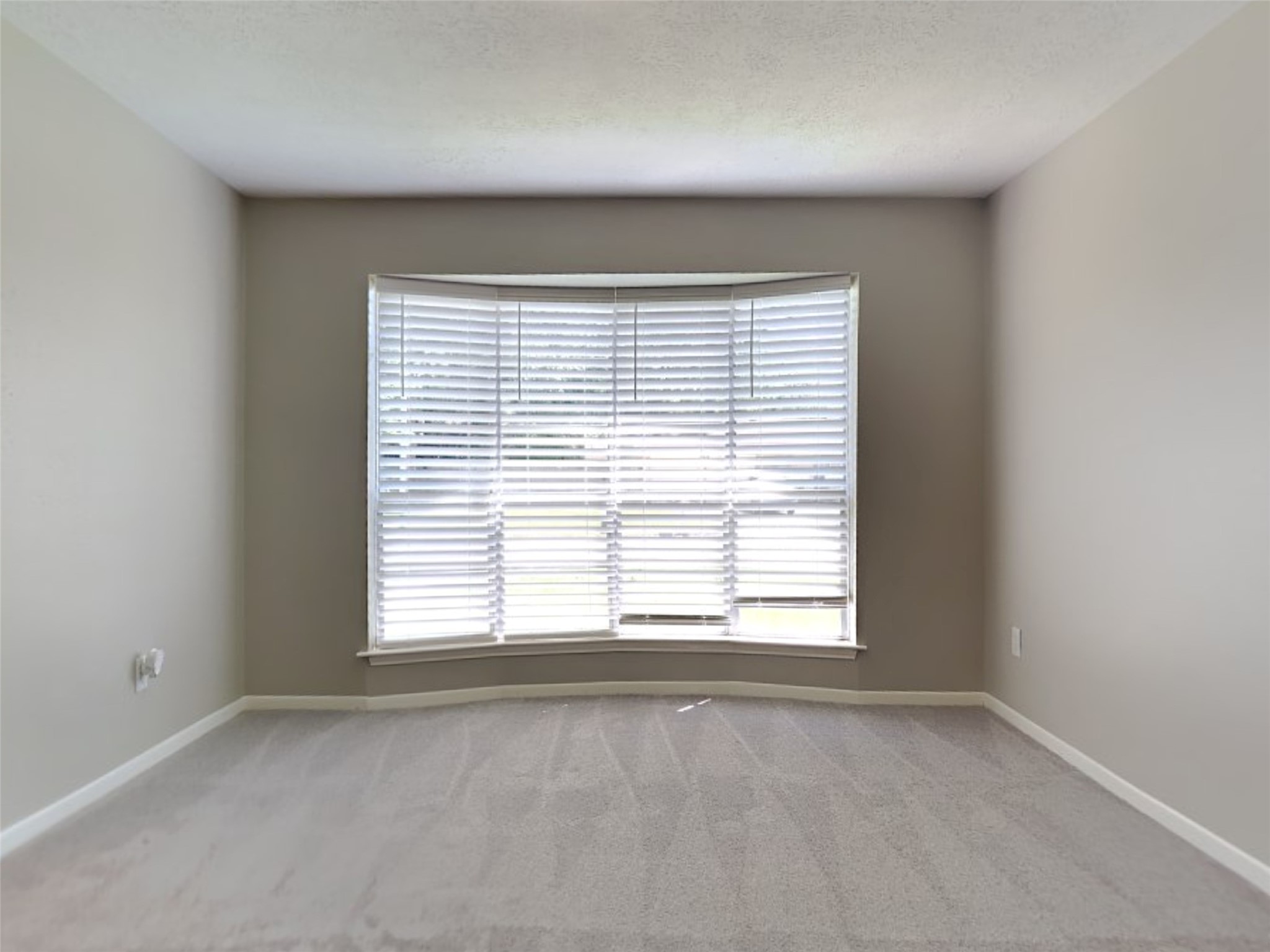 17623 Huntersglen Circle Property Photo 11