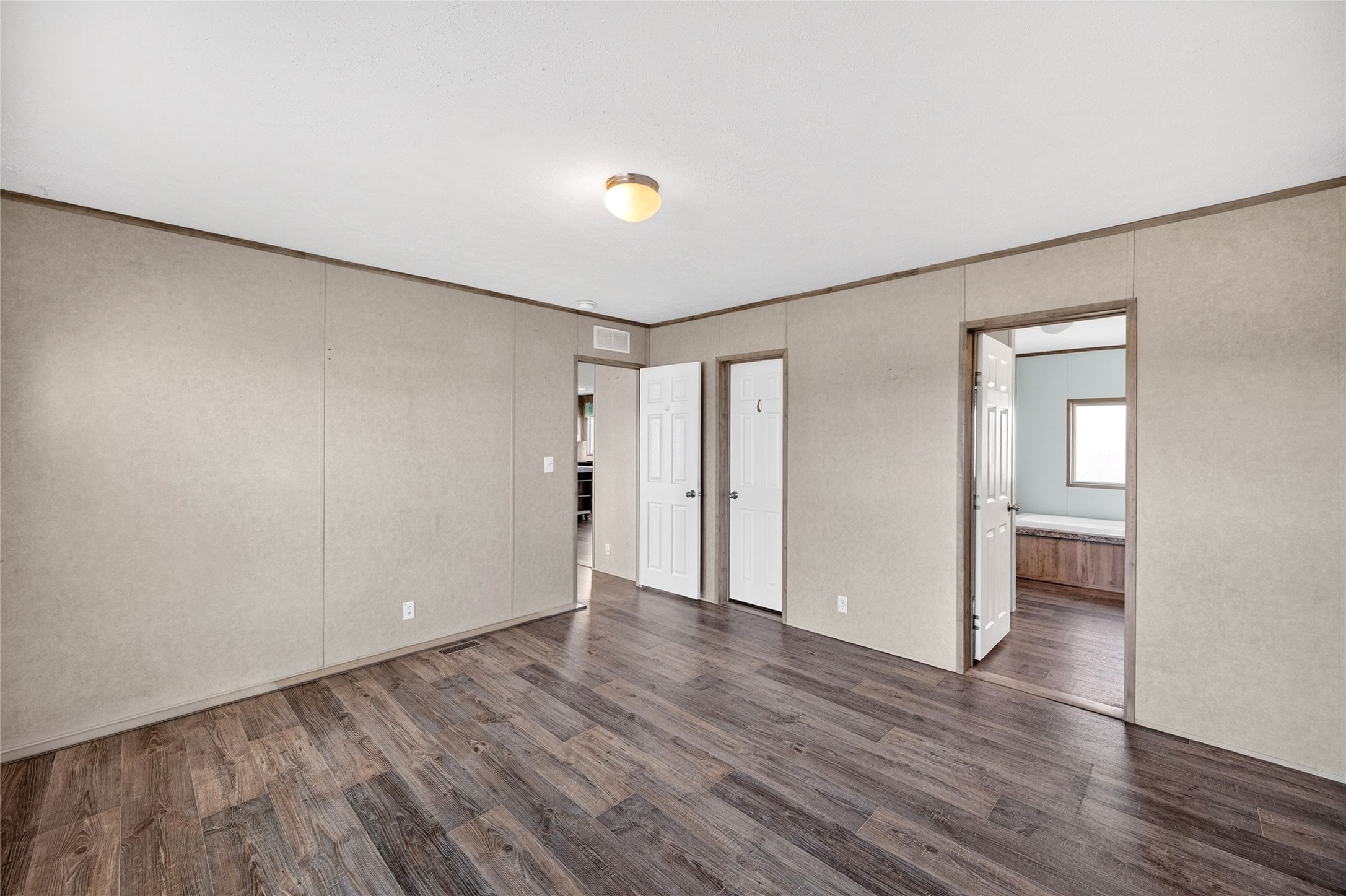 17680 Old Highway 105 E Property Photo 21