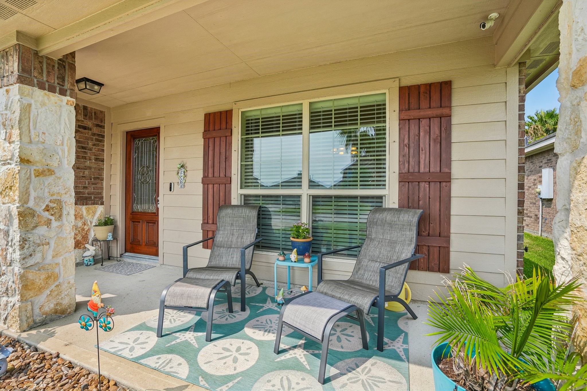 5018 Bay Lane Property Photo 4