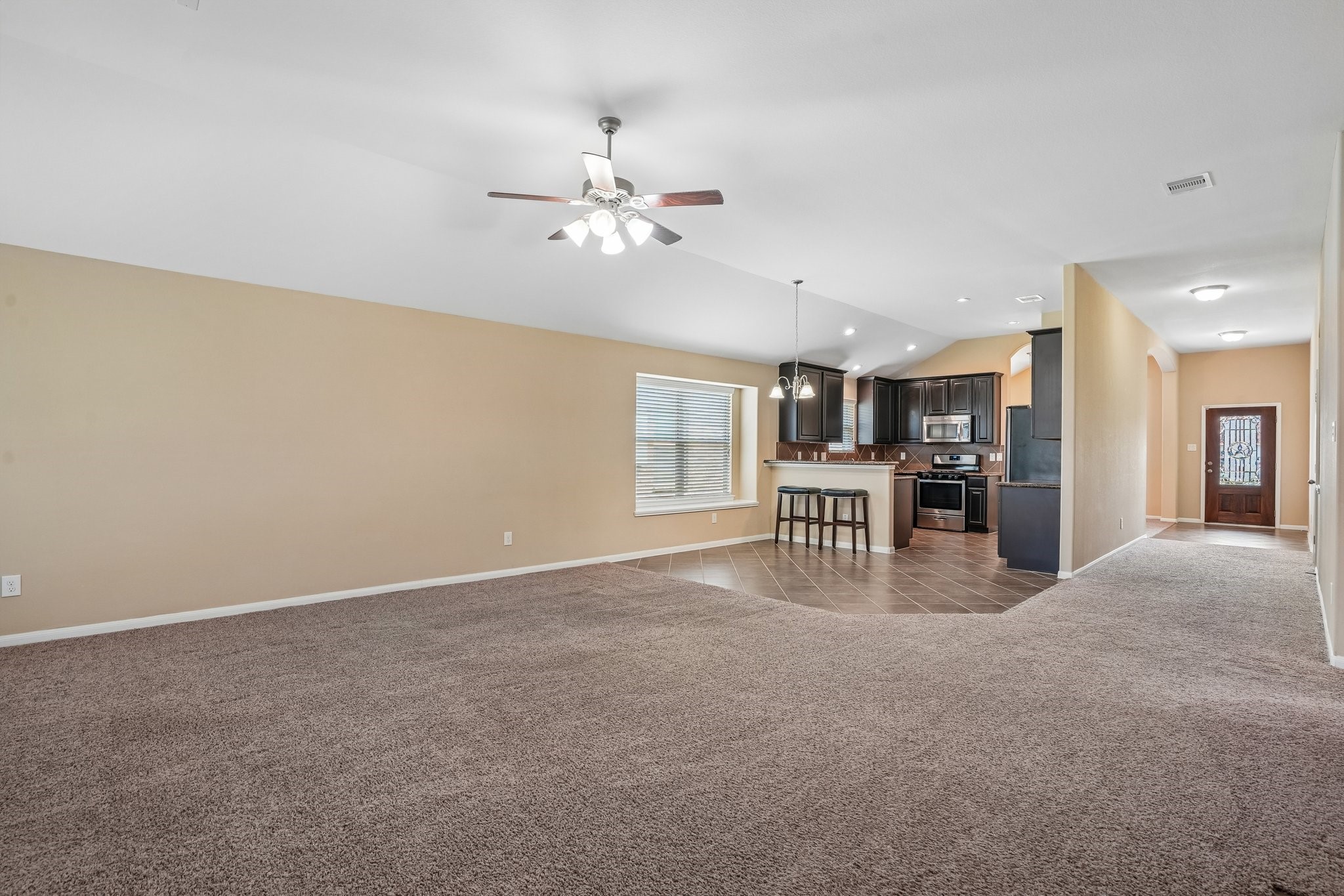 5018 Bay Lane Property Photo 8