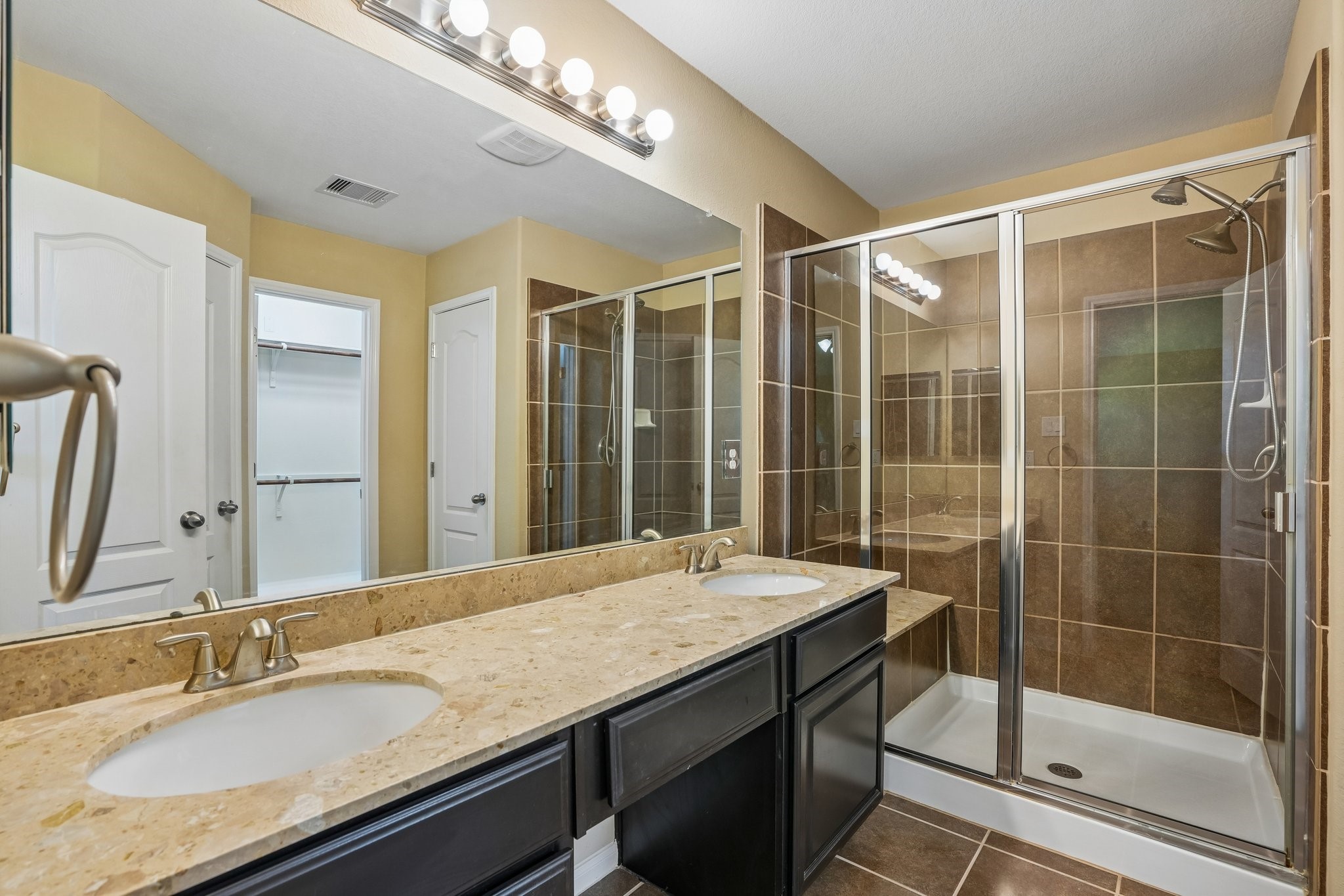 5018 Bay Lane Property Photo 16