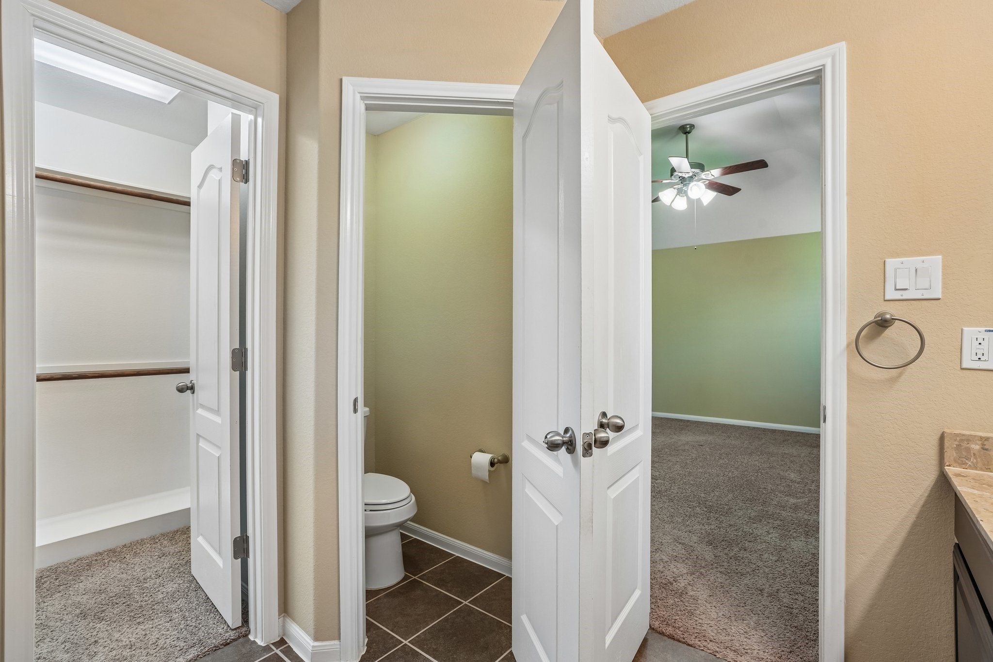 5018 Bay Lane Property Photo 17