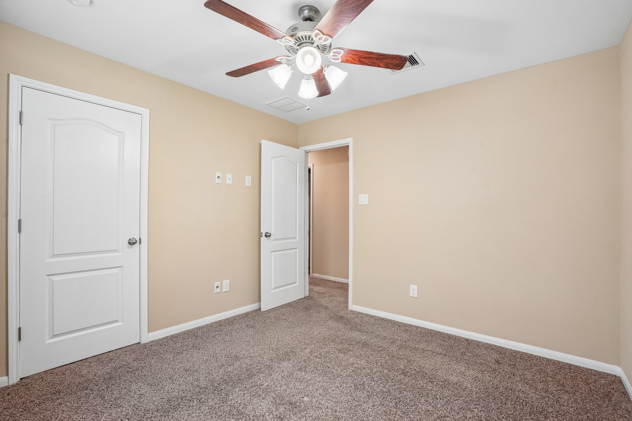 5018 Bay Lane Property Photo 24