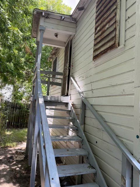 215 3rd Avenue N Property Photo 1