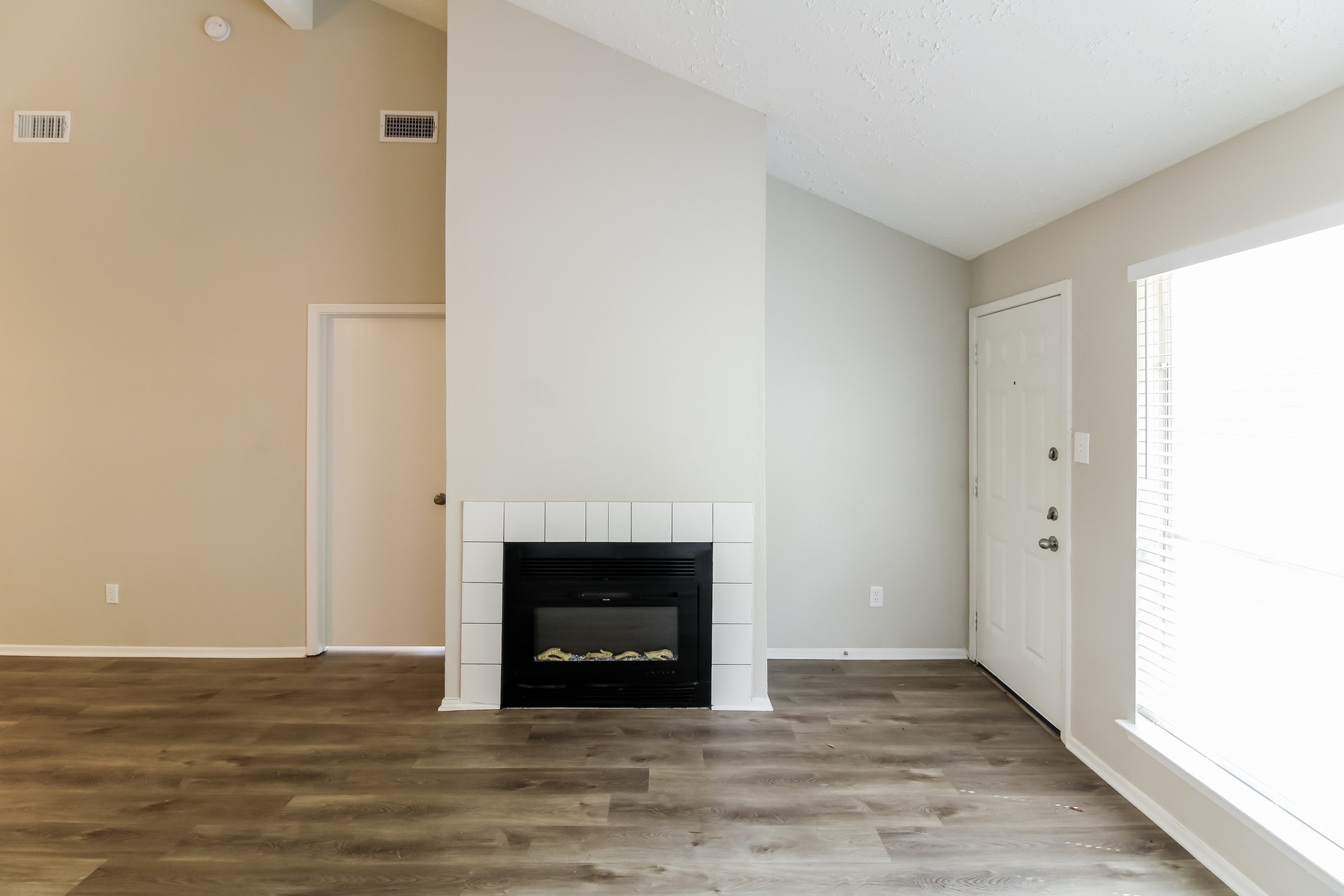 3819 Old Post Road Property Photo 5