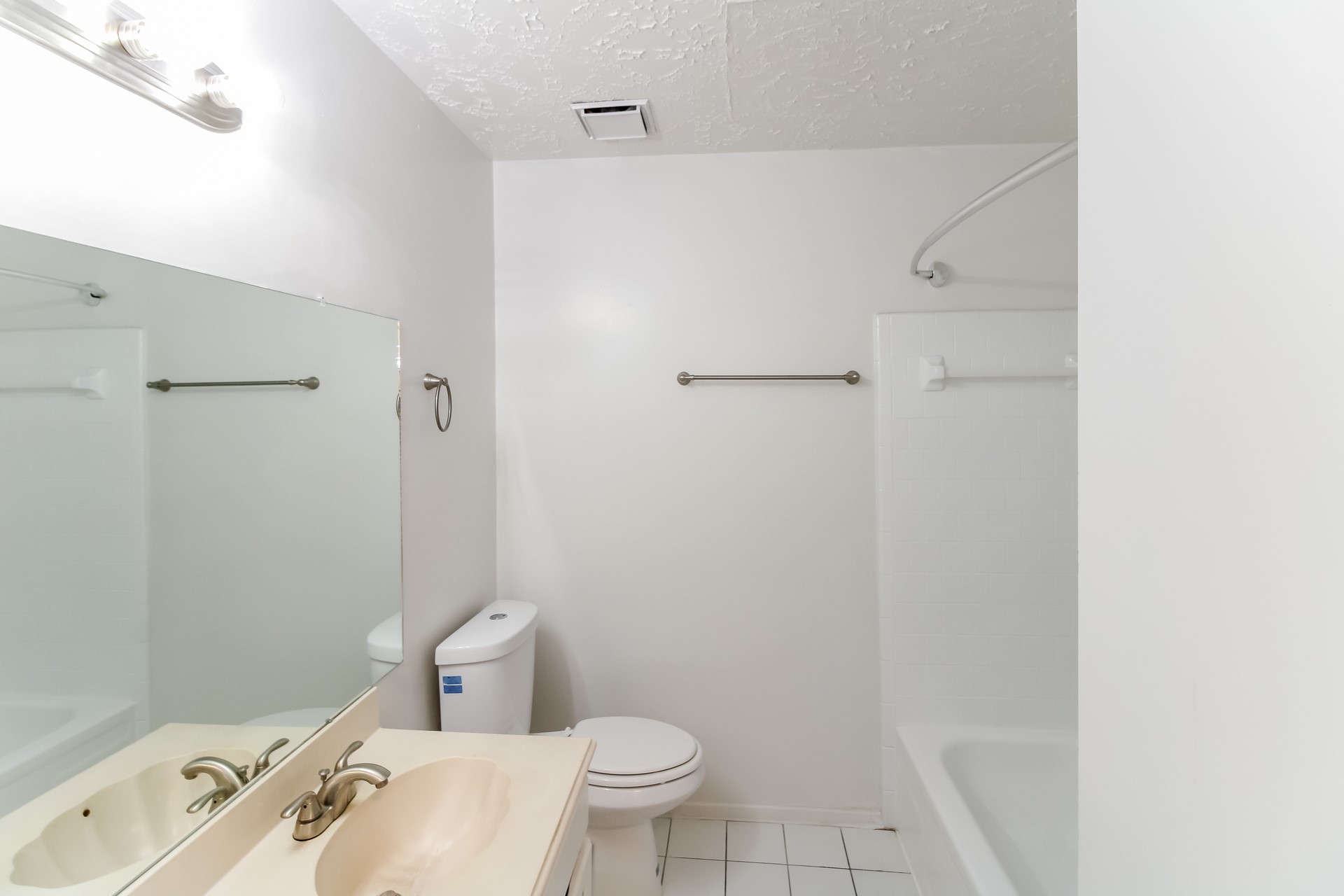 3819 Old Post Road Property Photo 12