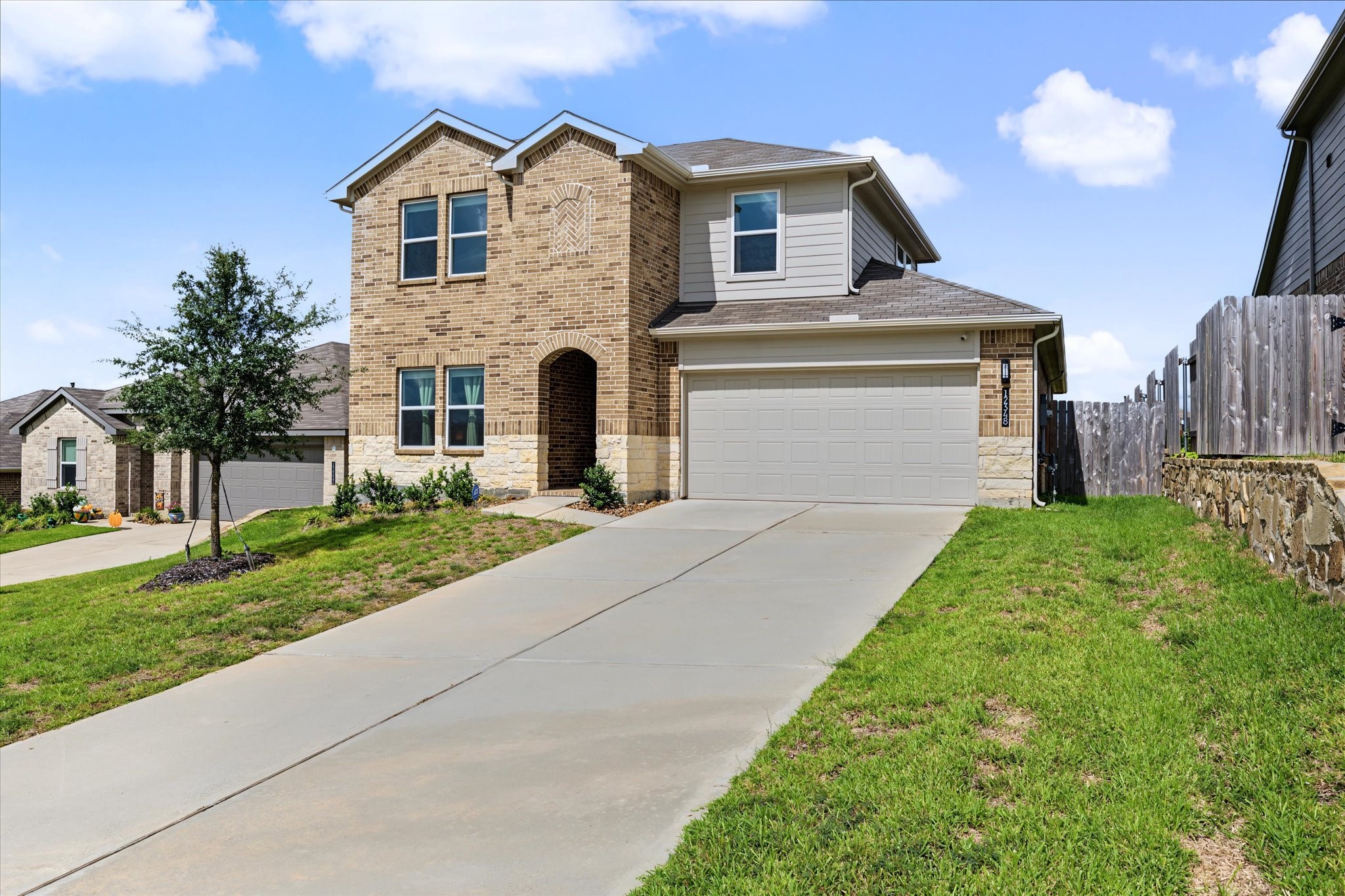 12348 Carib Crossing Lane Property Photo 1
