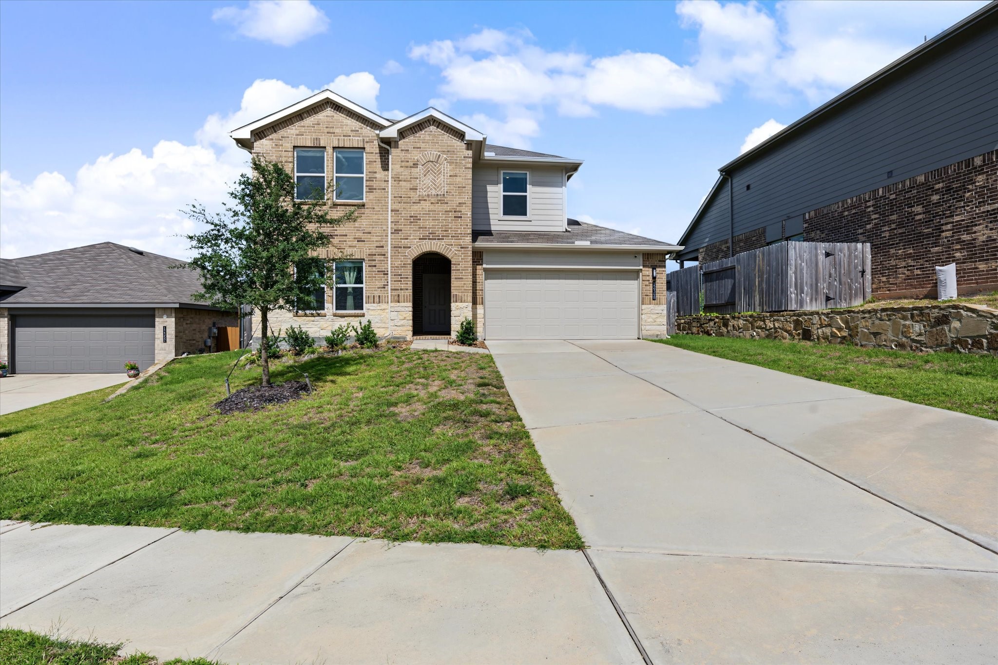 12348 Carib Crossing Lane Property Photo 2