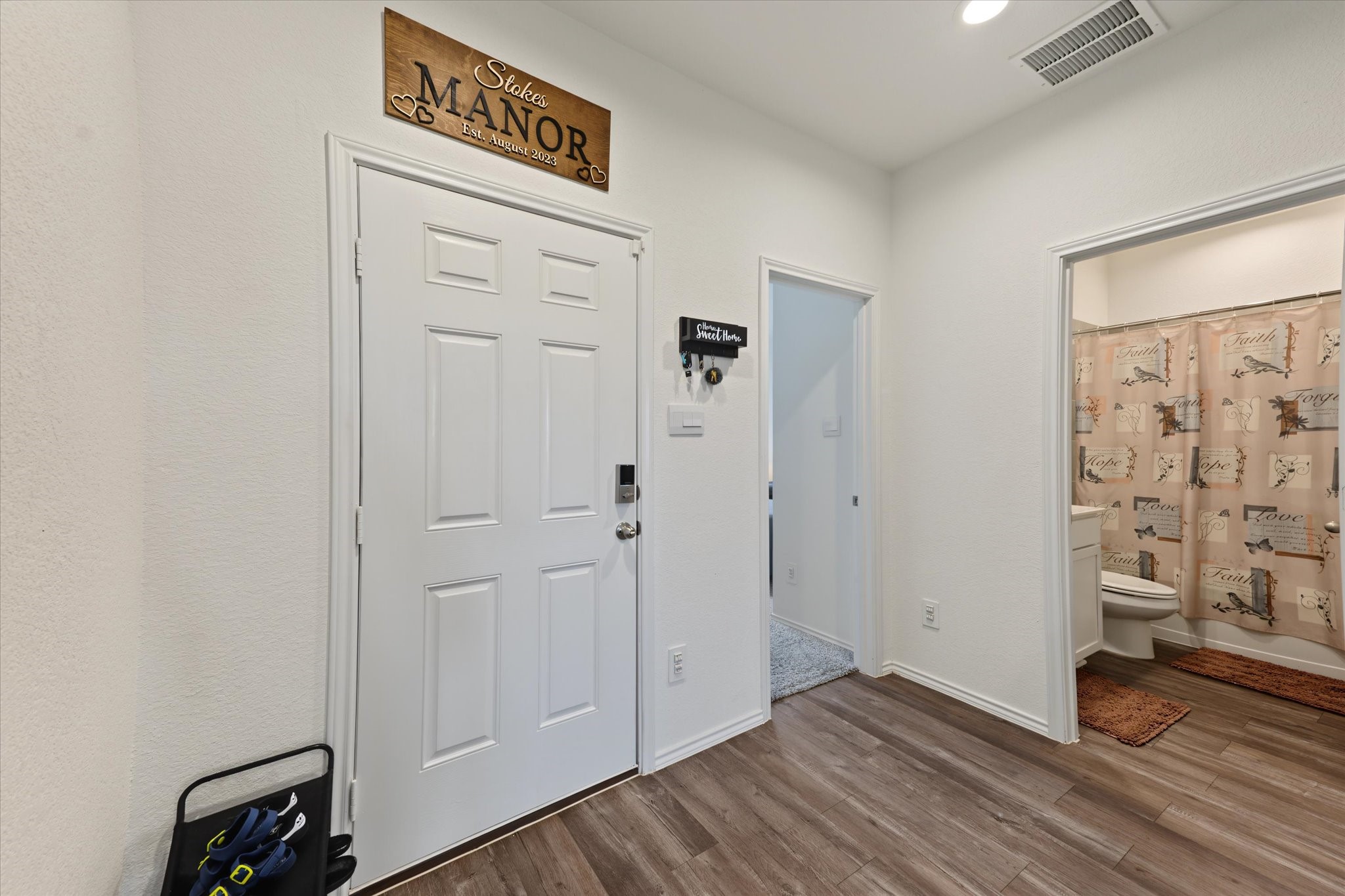 12348 Carib Crossing Lane Property Photo 8
