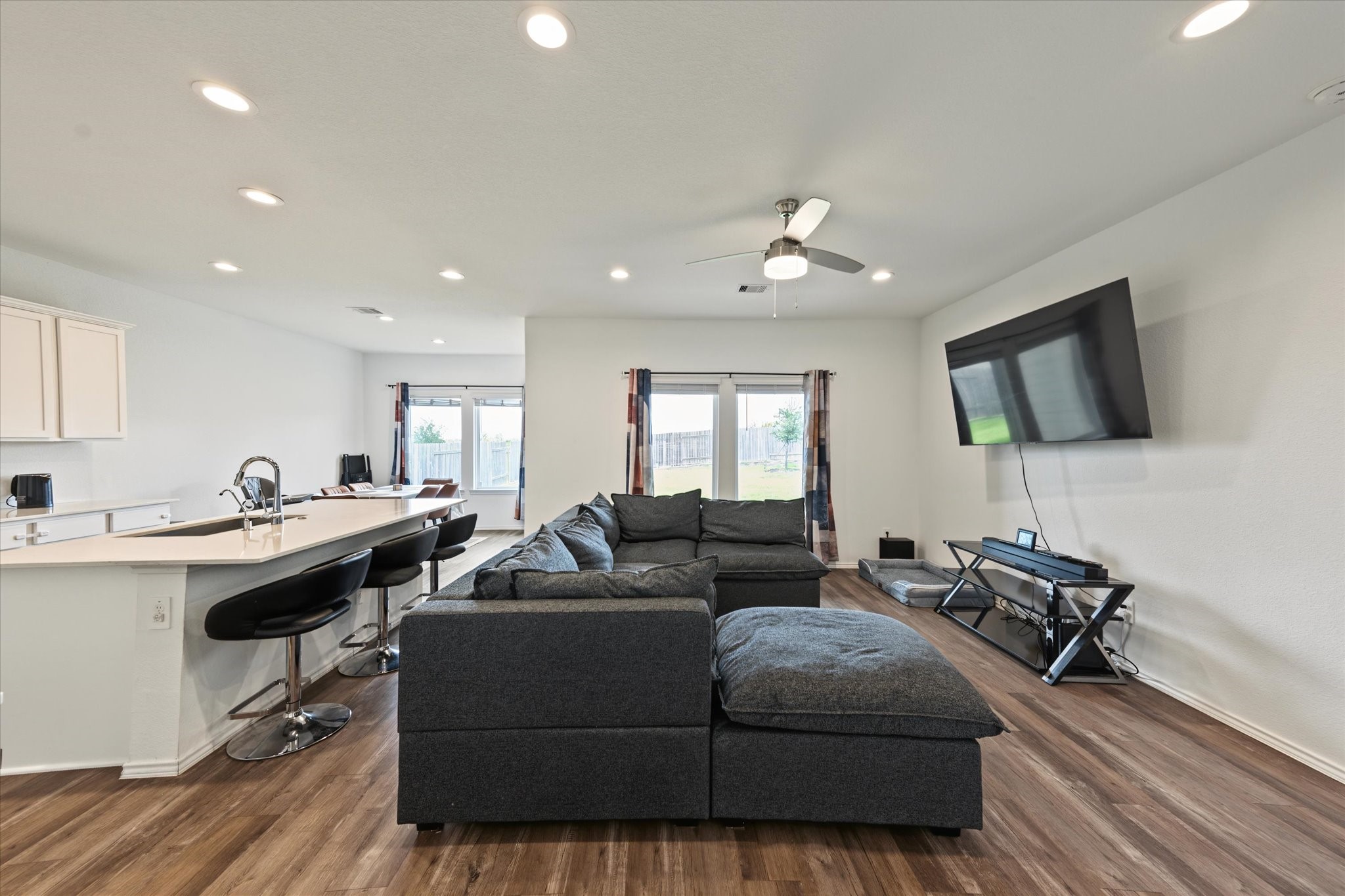 12348 Carib Crossing Lane Property Photo 14