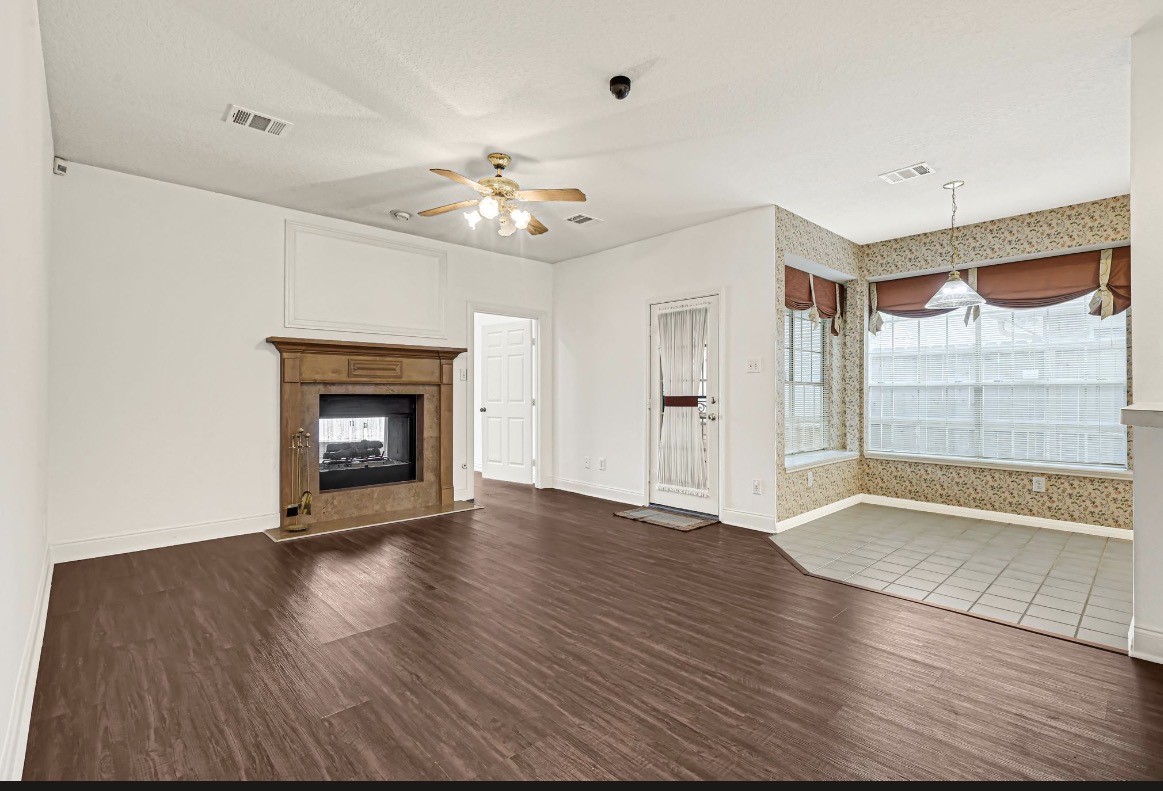 8911 Lawncliff Lane Property Photo 20