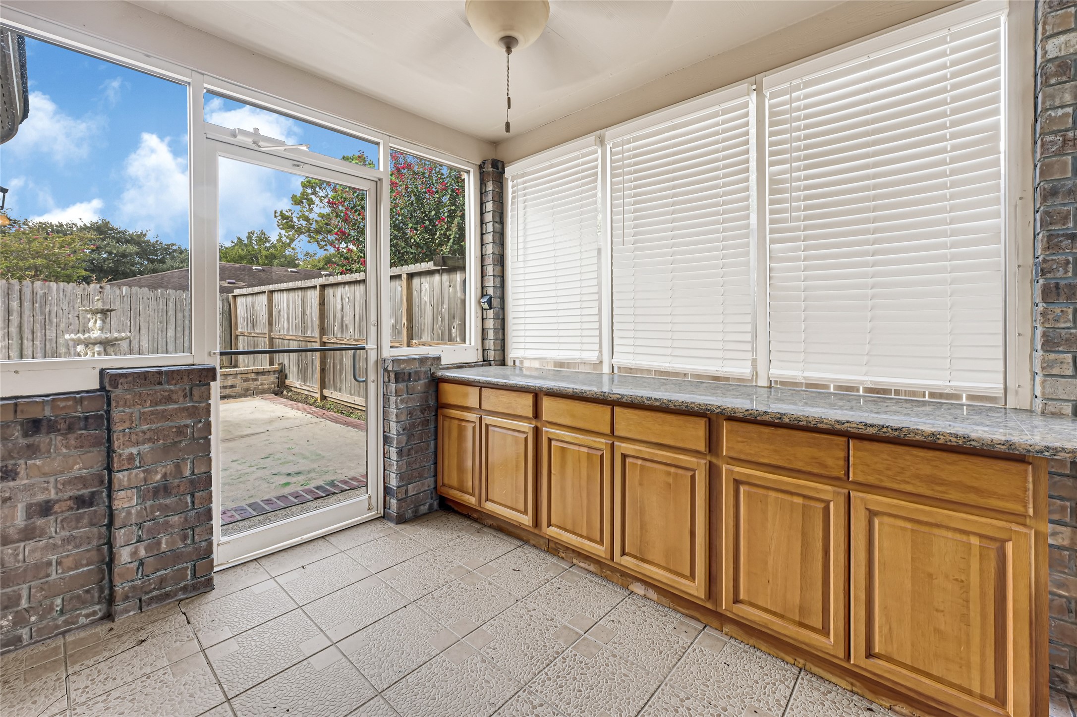 8911 Lawncliff Lane Property Photo 42