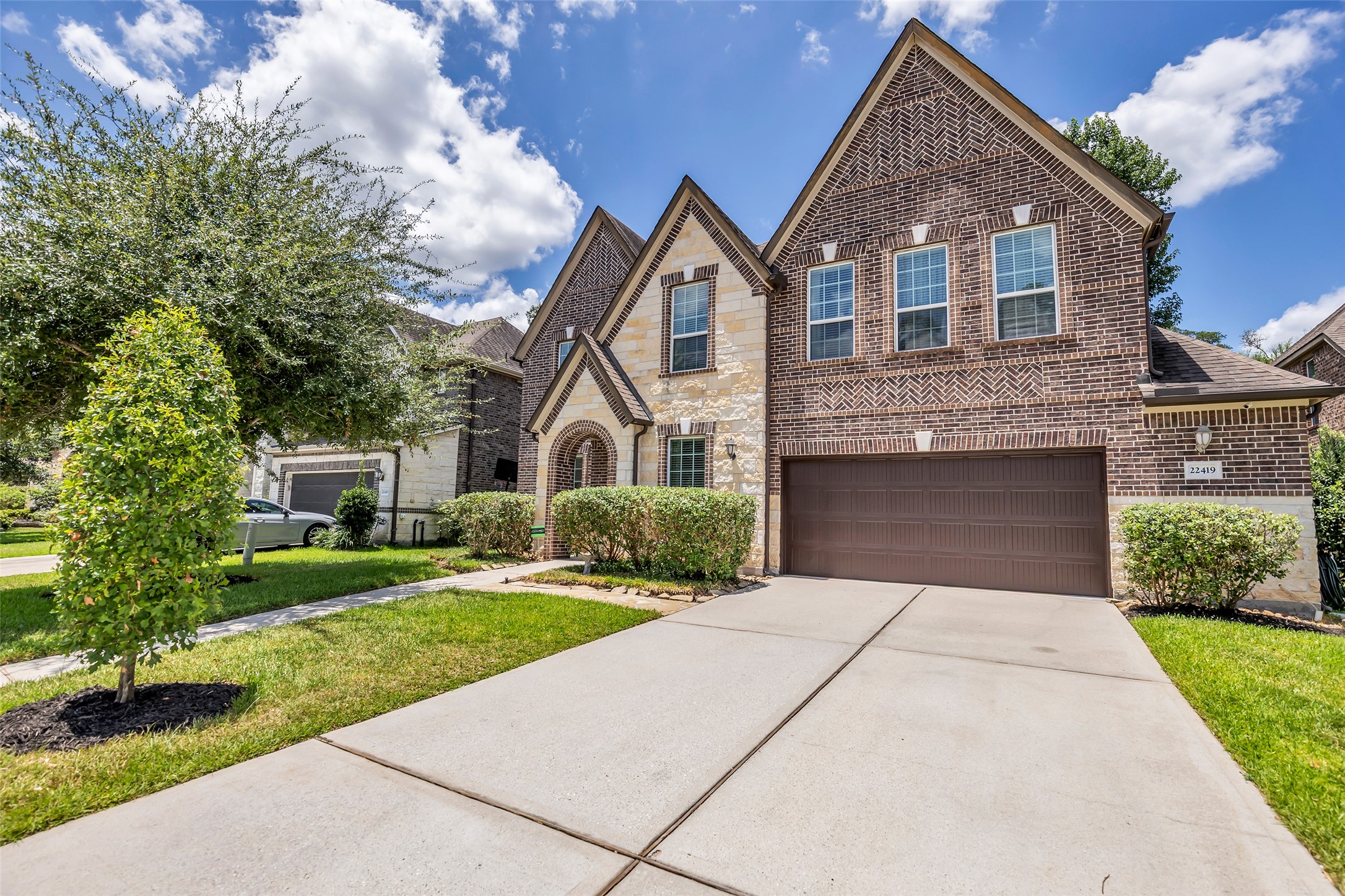 22419 Sawmill Ranch Drive Property Photo 1