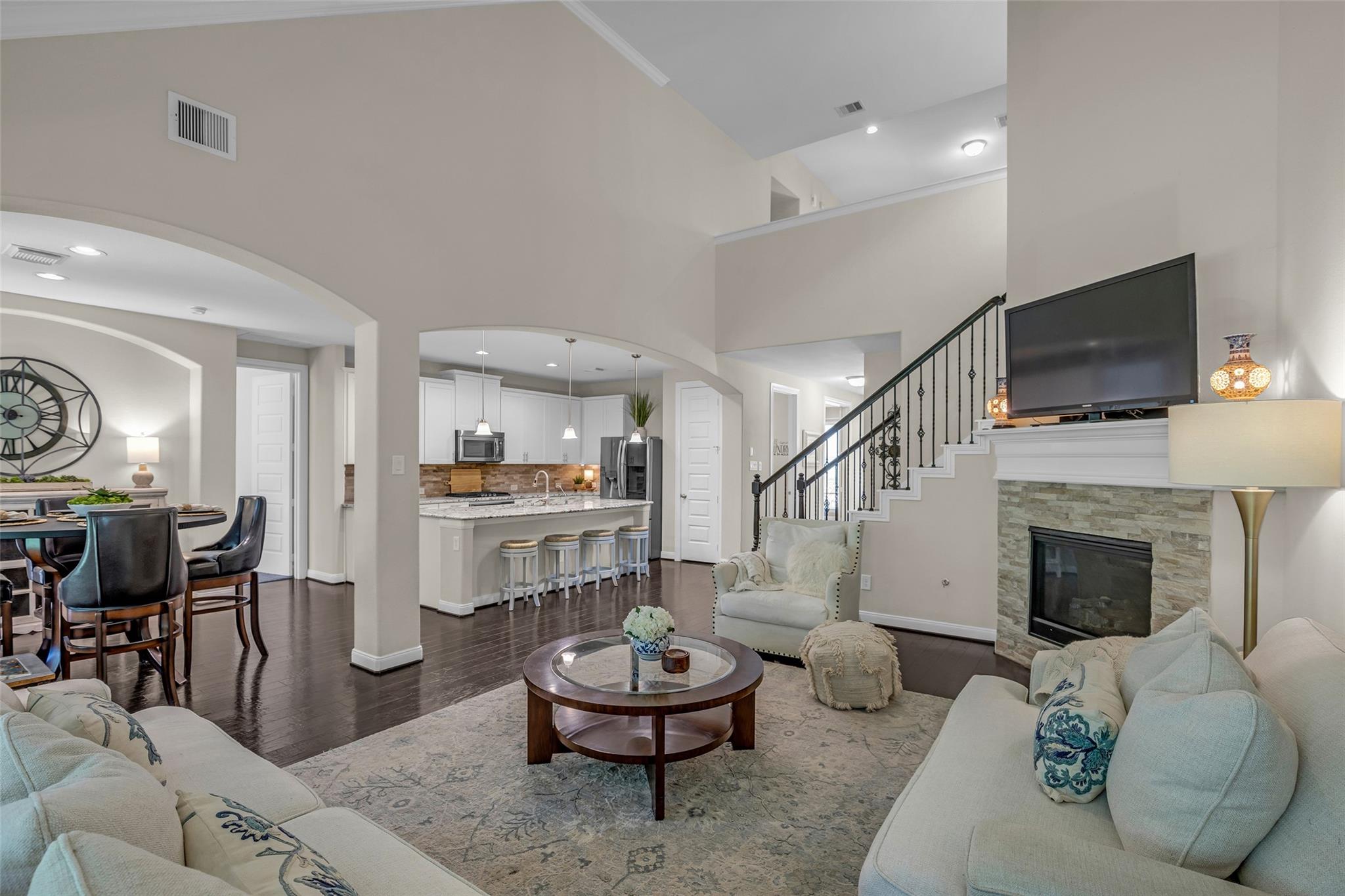 22419 Sawmill Ranch Drive Property Photo 3