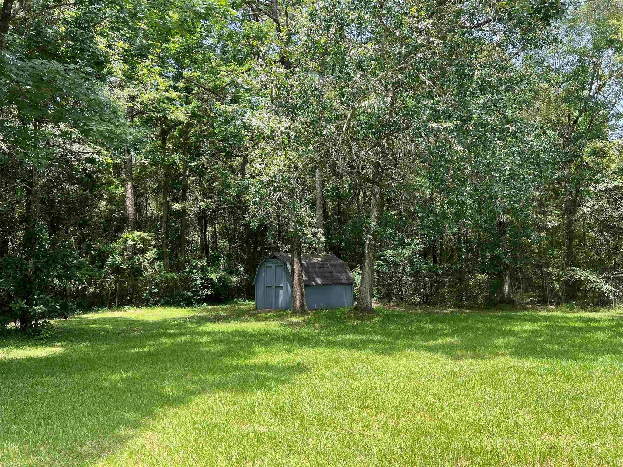 425 Lawrence Lane Property Photo 24
