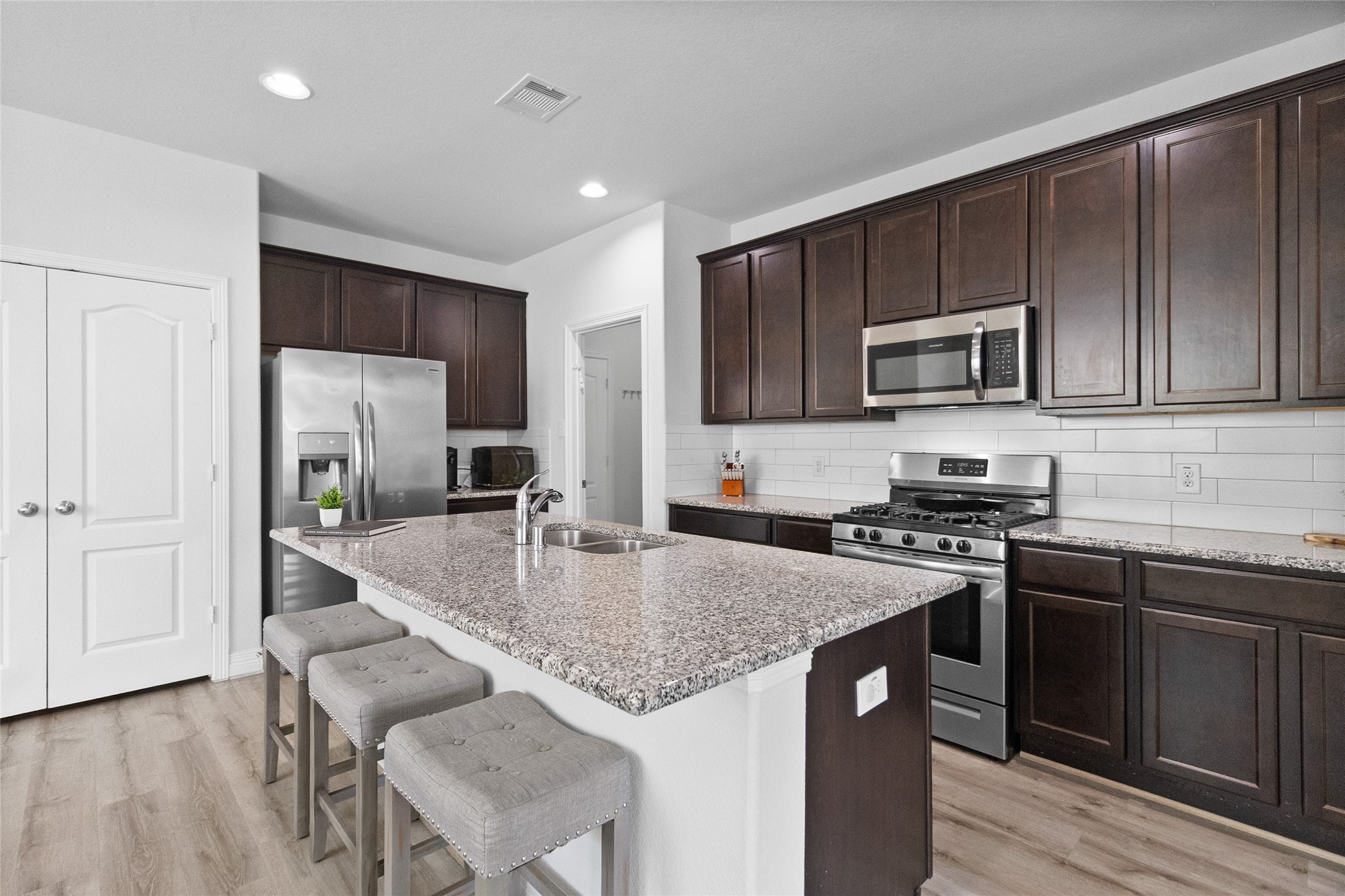 40326 Bay Warbler Way Property Photo 17