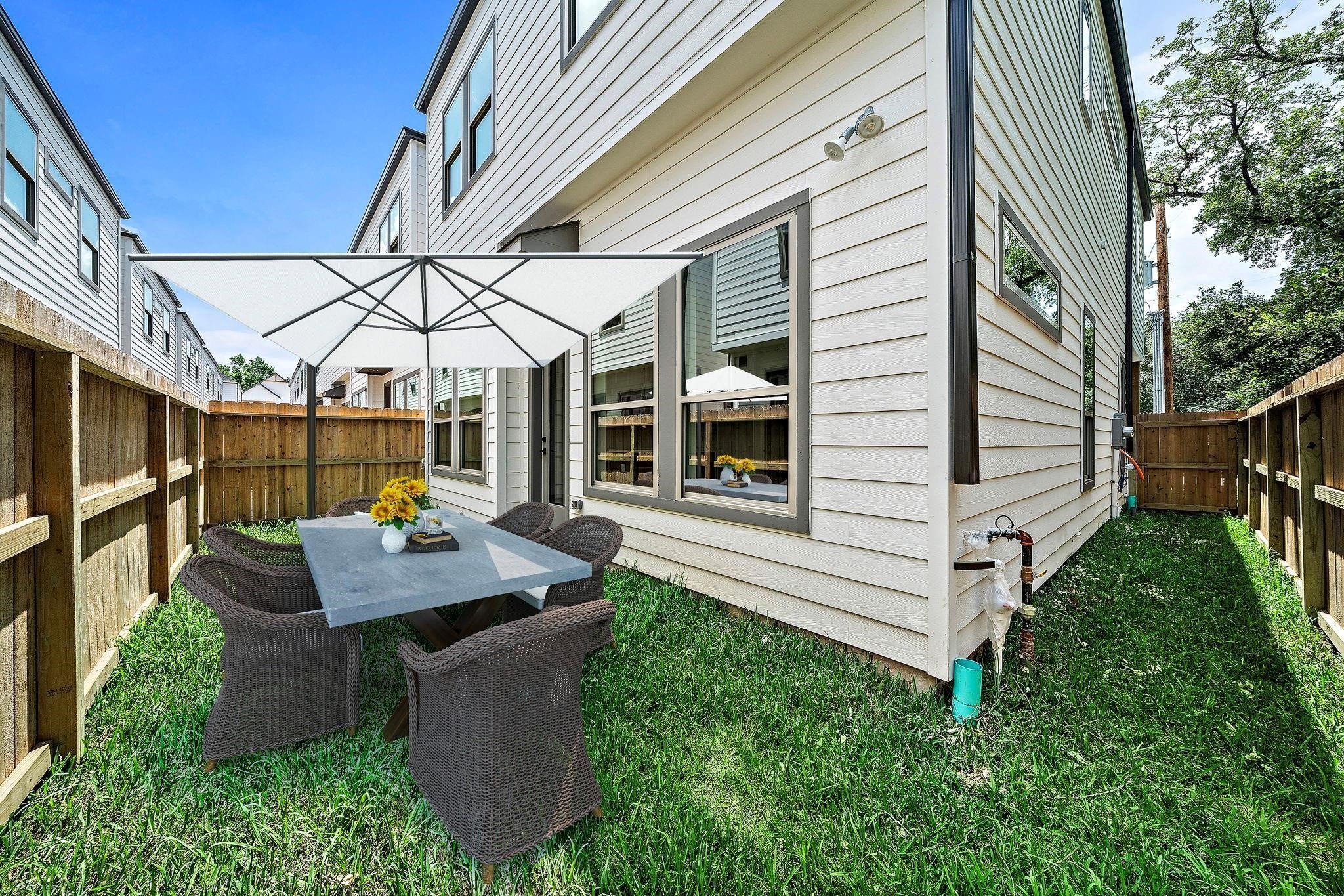 8414 Vogue Lane Property Photo 17